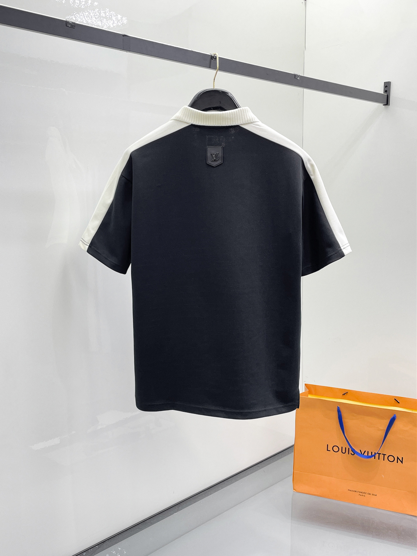 LV一比一Polo短袖男士簡約刺繡Logo設計輕奢百搭款| 14 LV一比一Polo短袖男士簡約刺繡Logo設計輕奢百搭款