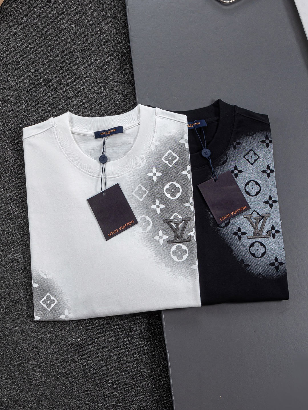 LV A貨短袖T恤男士拼接Monogram設計潮流百搭款| 12 LV A貨短袖T恤男士拼接Monogram設計潮流百搭款