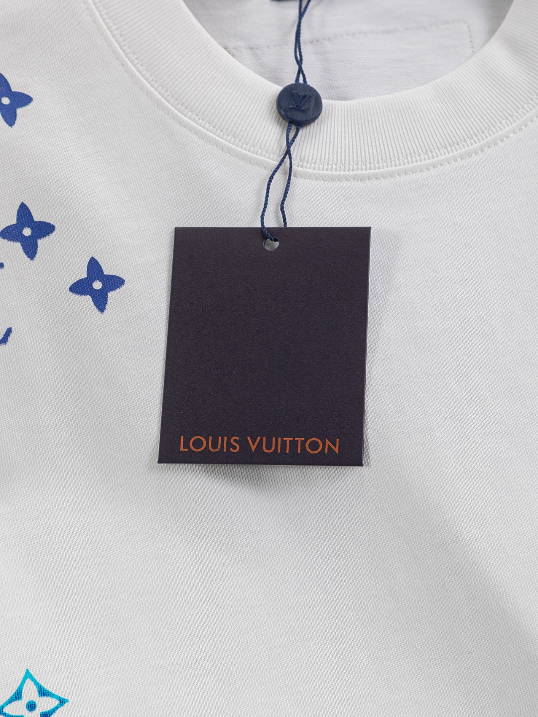 LV A貨短袖T恤男士拼色Monogram印花設計時尚百搭款| 16 LV A貨短袖T恤男士拼色Monogram印花設計時尚百搭款