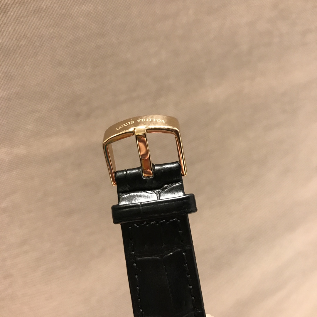 LV路易威登一比一手錶 格紋拼色設計休閒百搭腕錶| 9 LV路易威登一比一手錶 格紋拼色設計休閒百搭腕錶