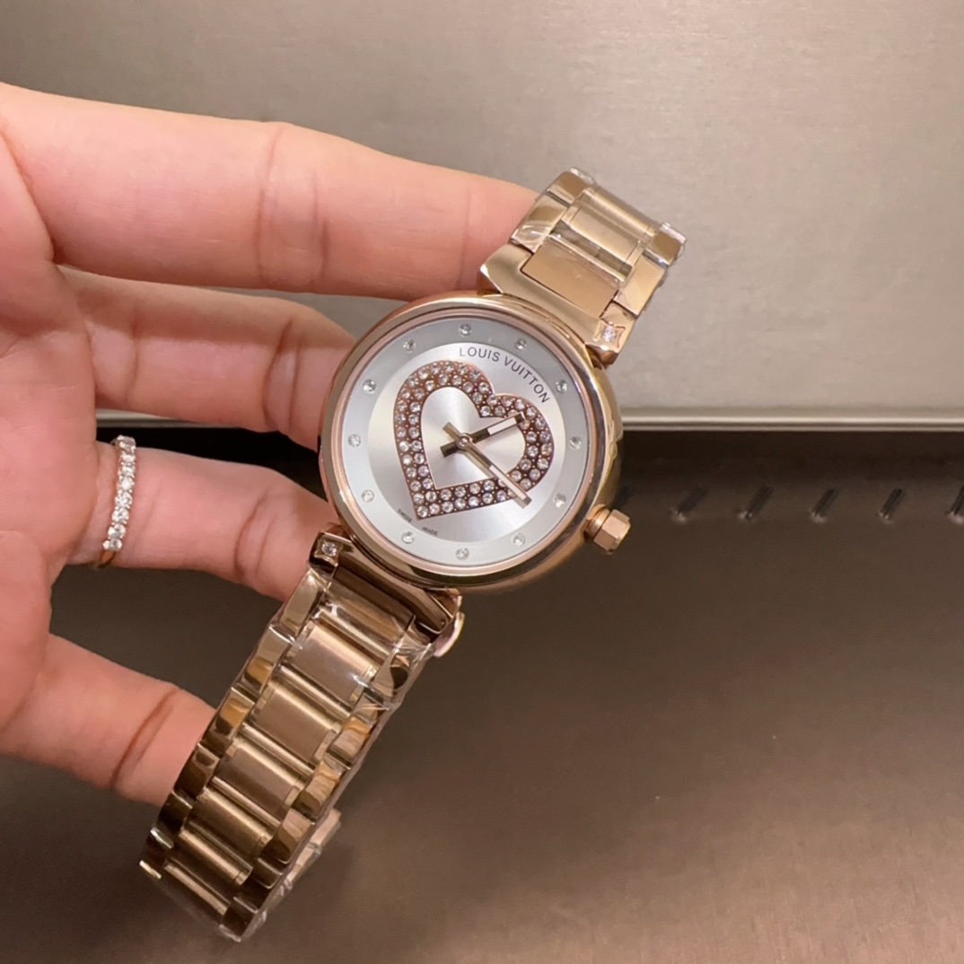 LV路易威登高仿手錶 愛心鑽飾設計優雅女士精品腕錶| 12 LV路易威登高仿手錶 愛心鑽飾設計優雅女士精品腕錶