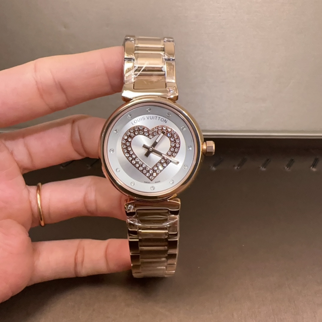 LV路易威登高仿手錶 愛心鑽飾設計優雅女士精品腕錶| 9 LV路易威登高仿手錶 愛心鑽飾設計優雅女士精品腕錶