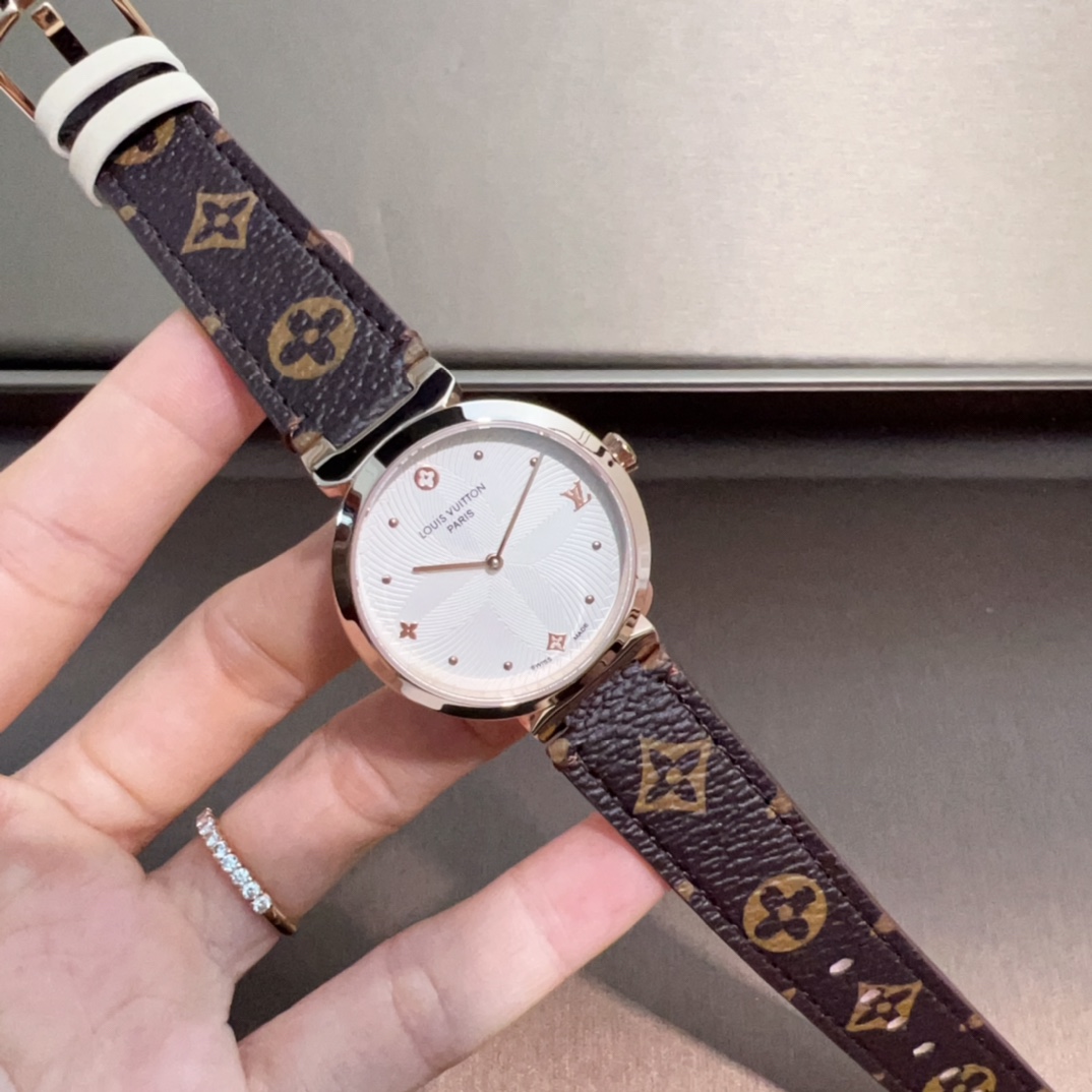 LV路易威登高仿手錶 白色簡約錶盤細節LOGO女士腕錶| 11 LV路易威登高仿手錶 白色簡約錶盤細節LOGO女士腕錶