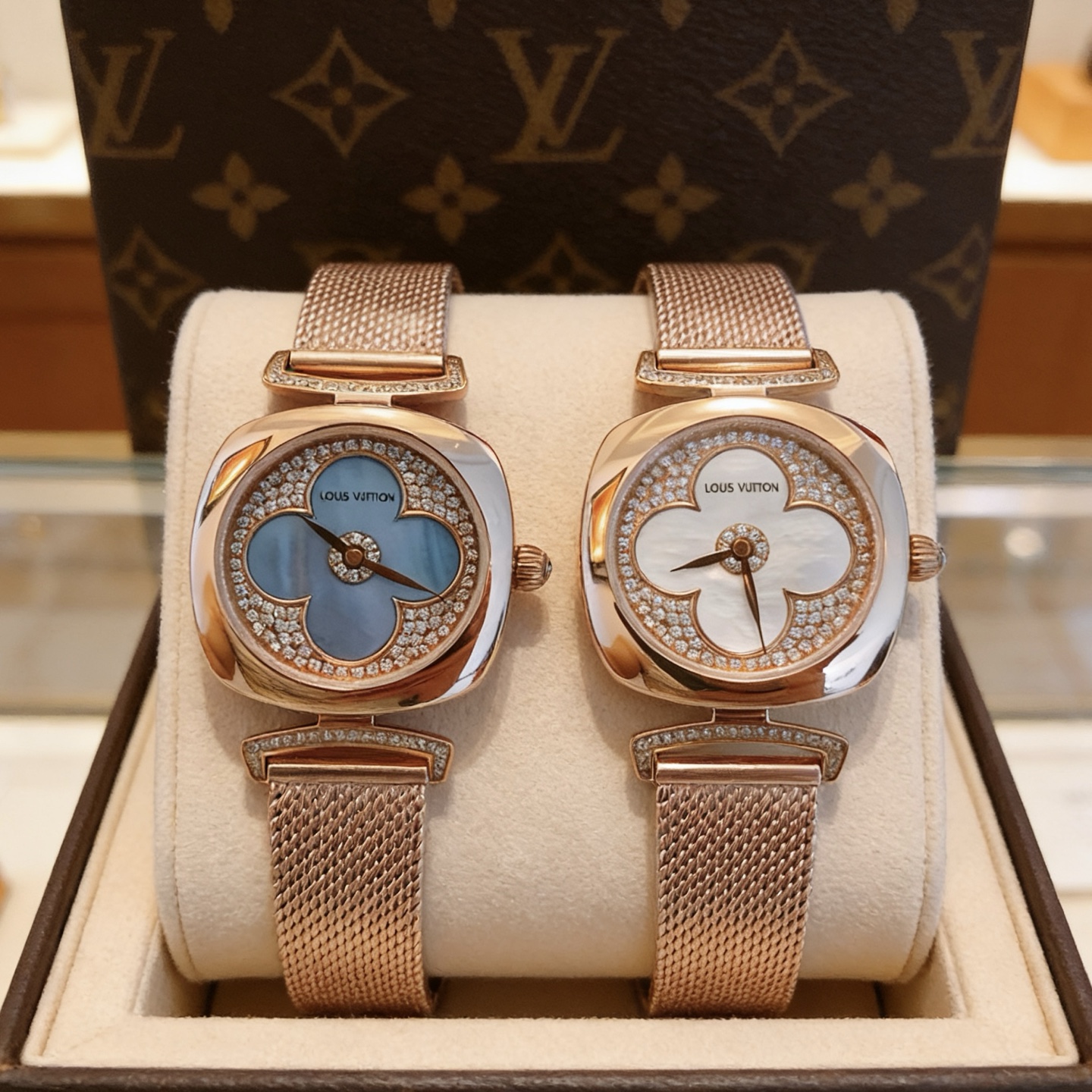 LV路易威登高仿手錶 玫瑰金滿鑽四葉花設計鋼帶女士腕錶| 13 LV路易威登高仿手錶 玫瑰金滿鑽四葉花設計鋼帶女士腕錶