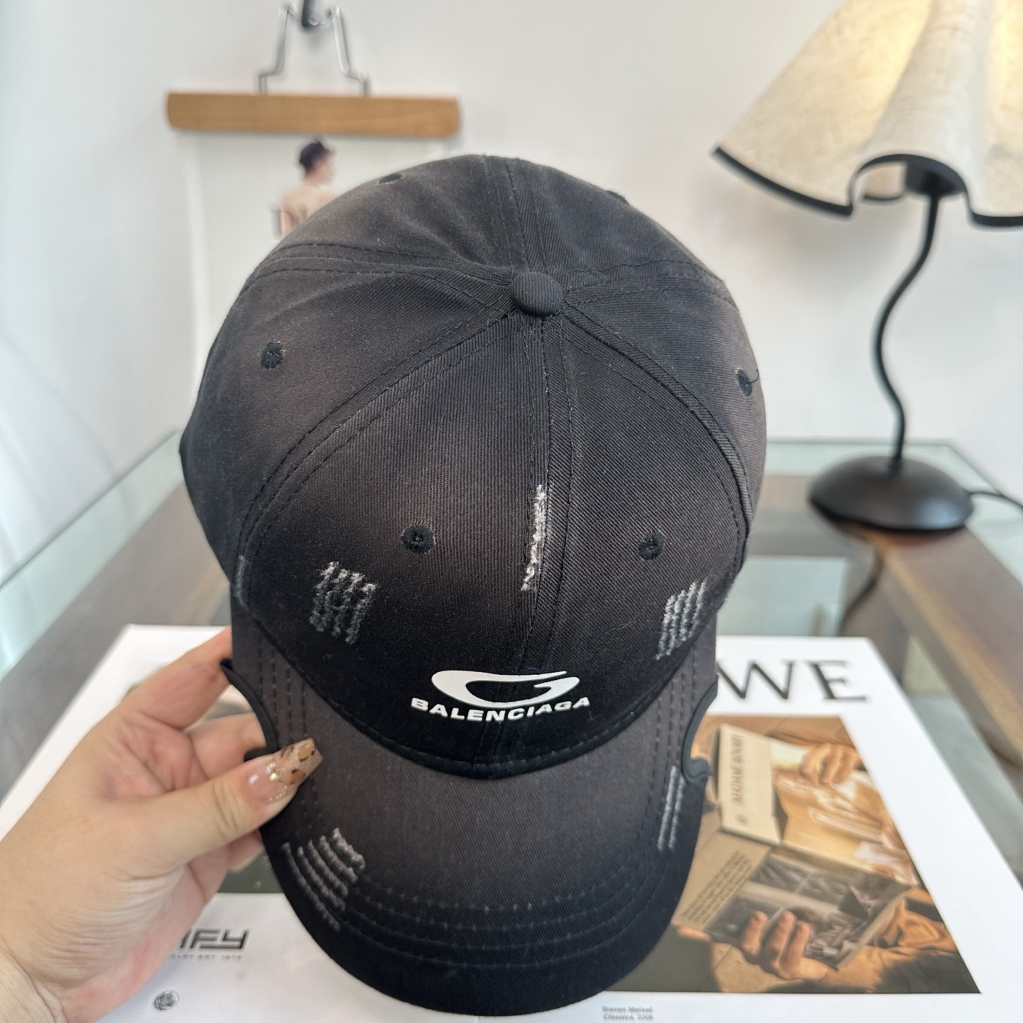 Balenciaga一比一男女款做舊Logo棒球帽黑色街頭潮流百搭帽| 11 Balenciaga一比一男女款做舊Logo棒球帽黑色街頭潮流百搭帽