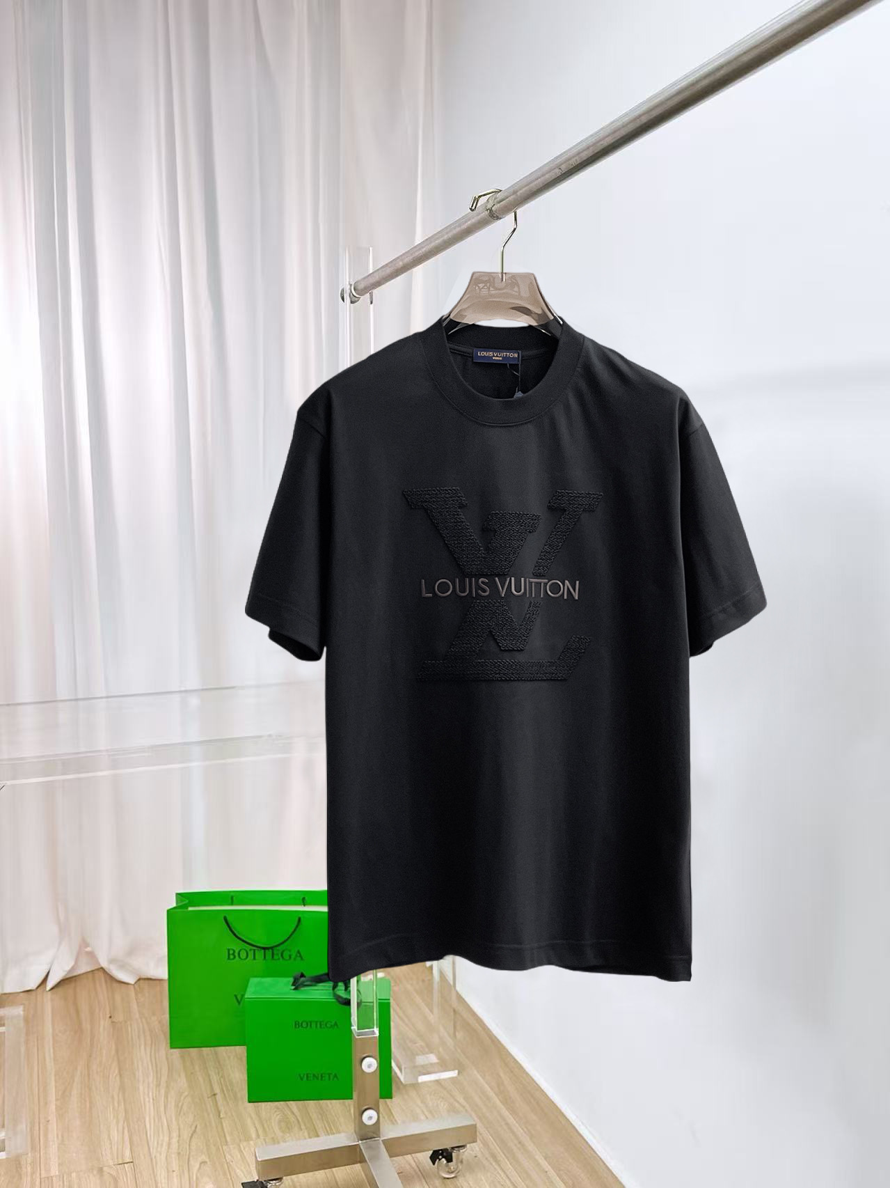 LV高仿浮雕LOGO短袖T恤男寬鬆休閒百搭款