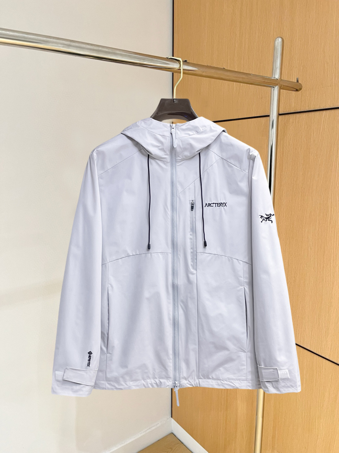 ARC'TERYX 高仿 男女款 GORE-TEX 防水連帽外套 輕量機能風