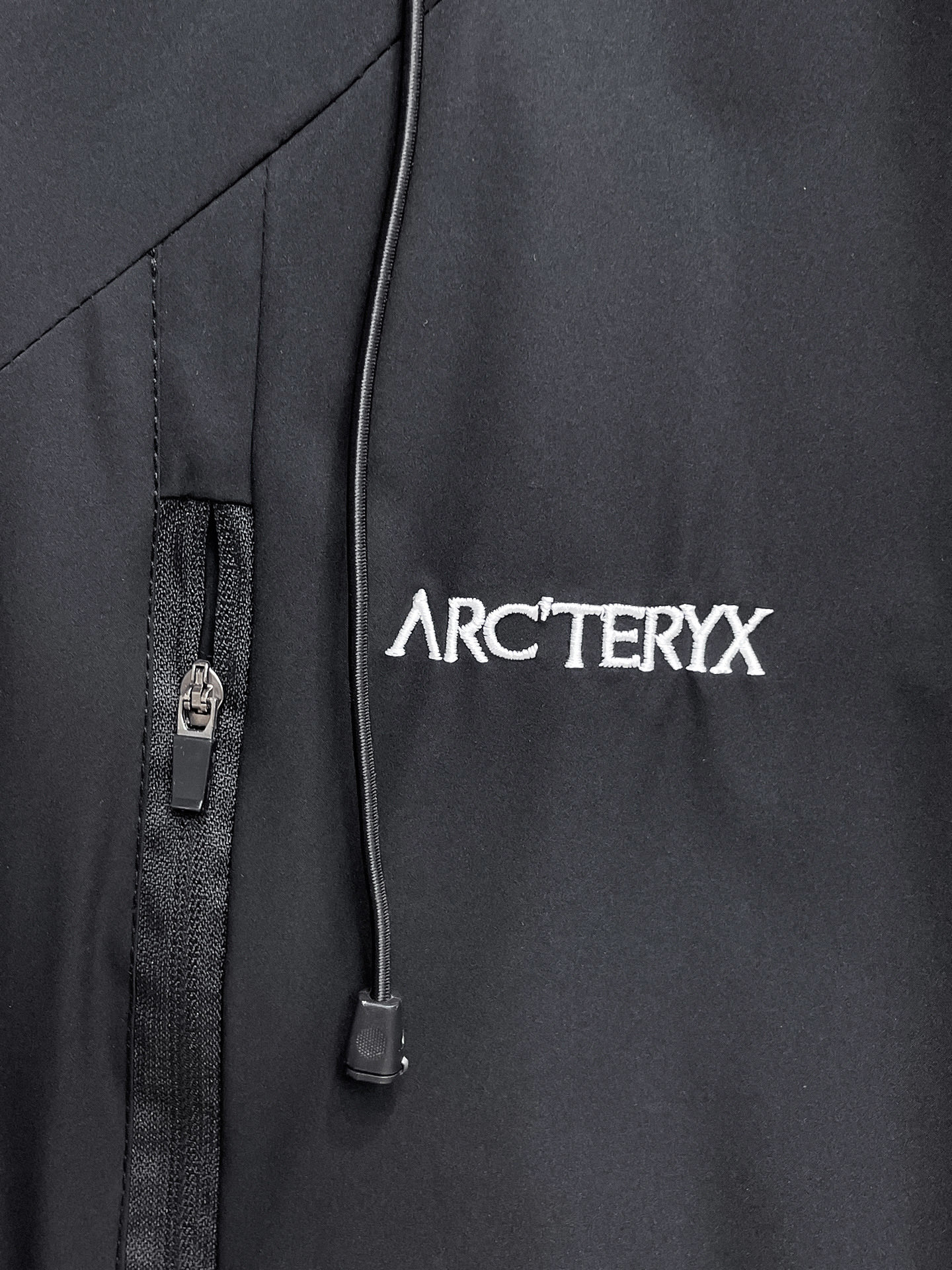 ARC'TERYX 高仿 男女款 暗黑機能防風外套 多口袋設計