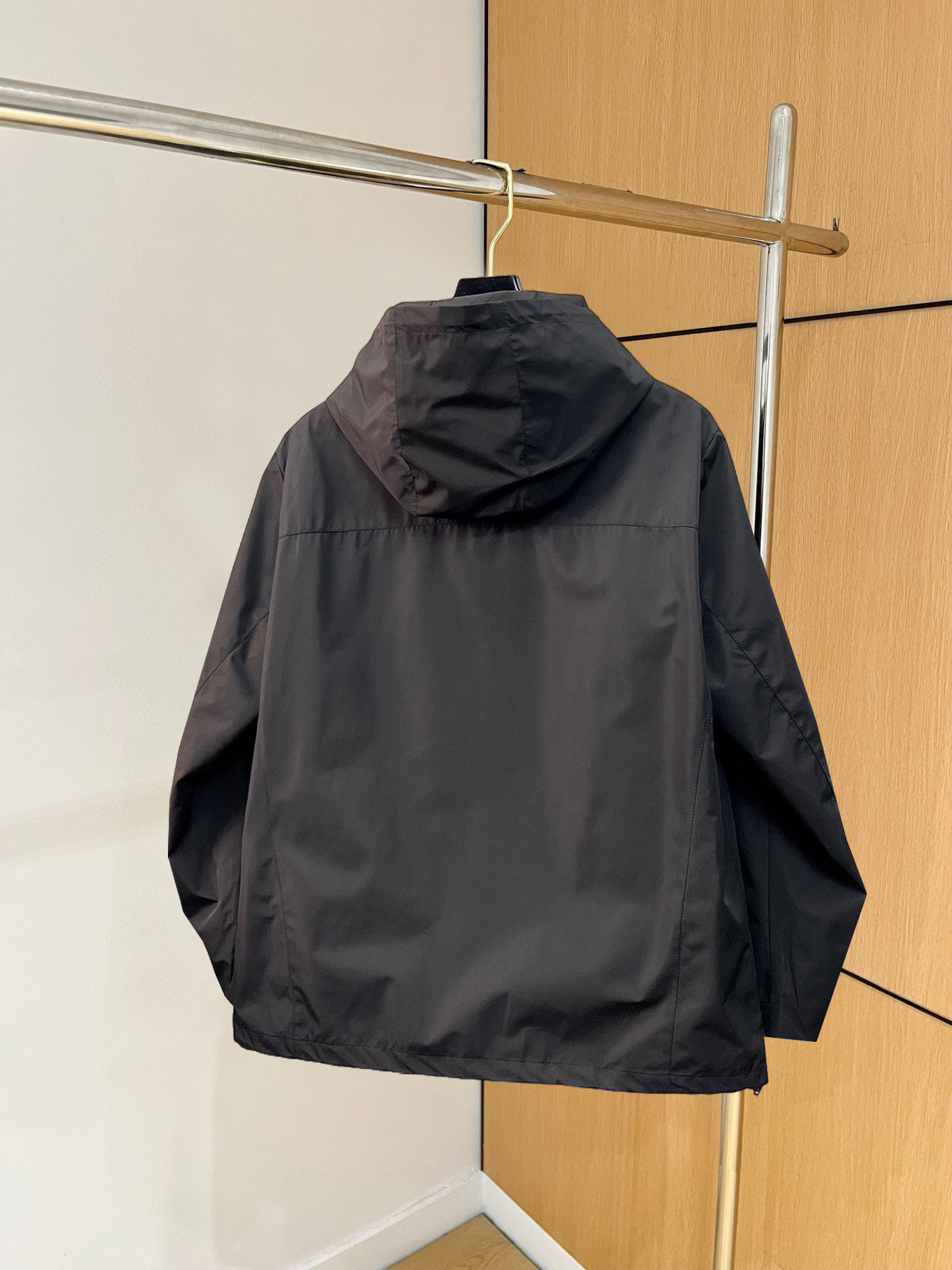 ARC'TERYX 原單 男女款 StormHood™ 戶外外套 翼型剪裁| 13 ARC'TERYX 原單 男女款 StormHood™ 戶外外套 翼型剪裁