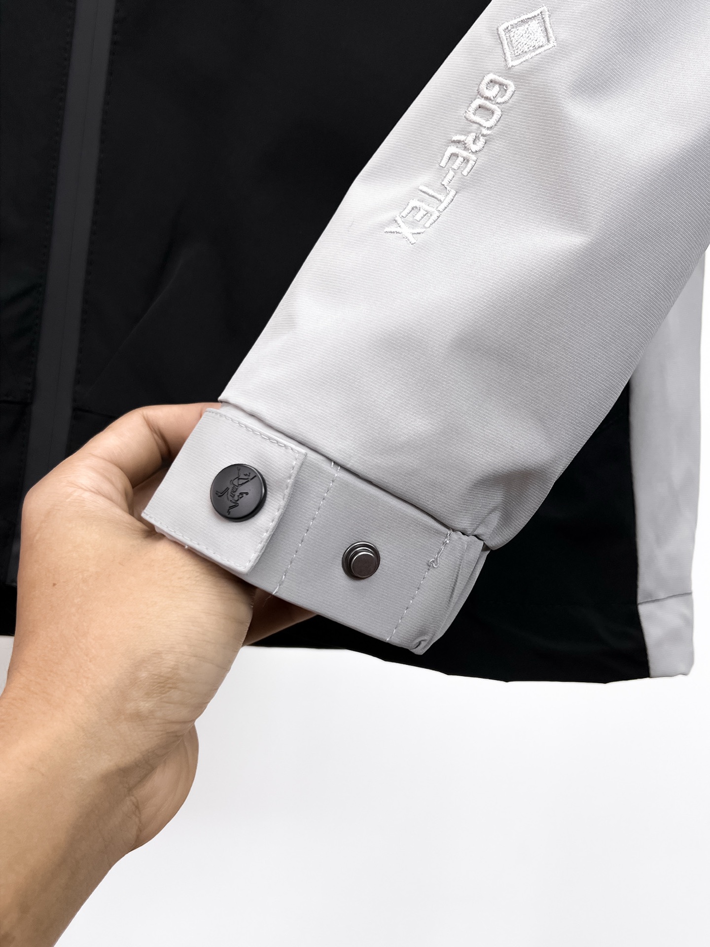 ARC'TERYX A貨 男女款 撞色 GORE-TEX 滑雪外套 街頭山系風