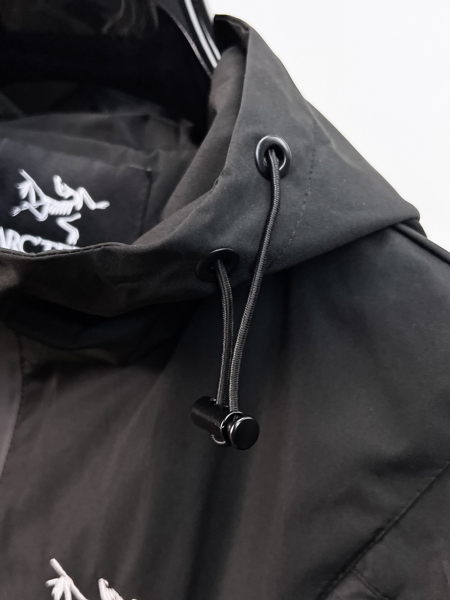 ARC'TERYX 高仿 男女款 X-Zip 防水連帽外套 暗黑機能風| 9 ARC'TERYX 高仿 男女款 X-Zip 防水連帽外套 暗黑機能風