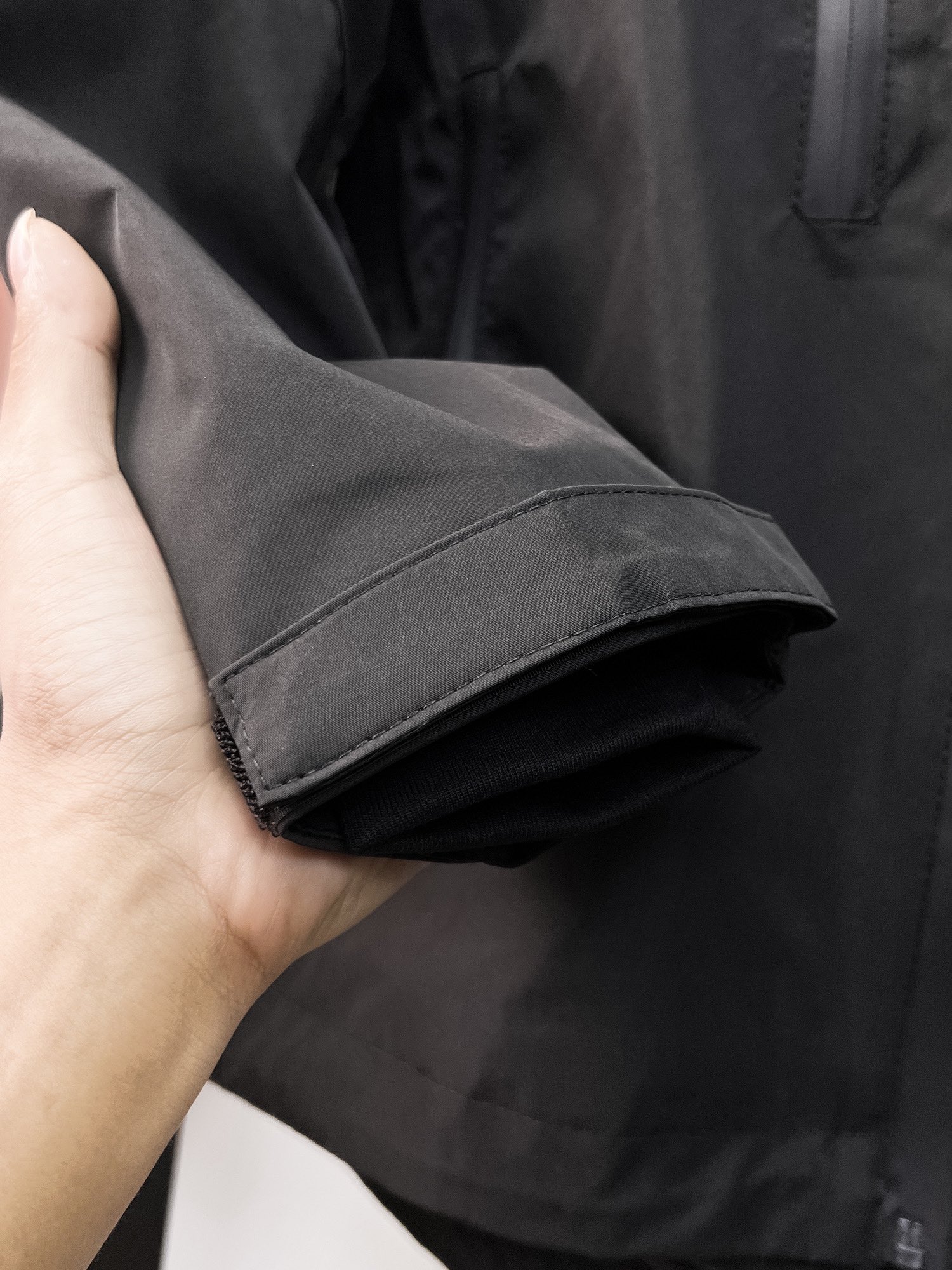 ARC'TERYX 原單 男女款 四拉鍊防水外套 都會機能版