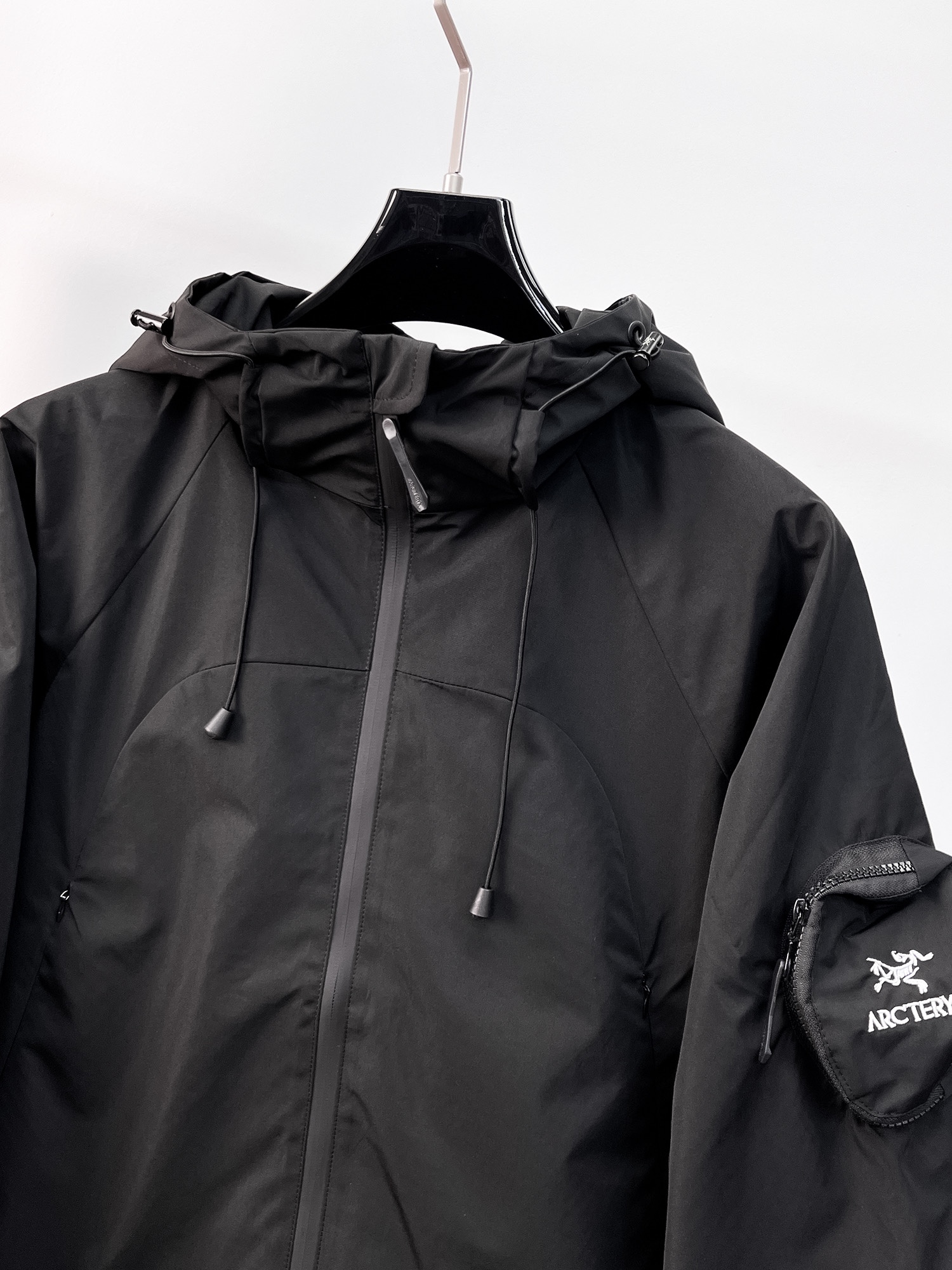 ARC'TERYX 原單 男女款 隱形袖袋防水外套 俐落通勤版| 13 ARC'TERYX 原單 男女款 隱形袖袋防水外套 俐落通勤版