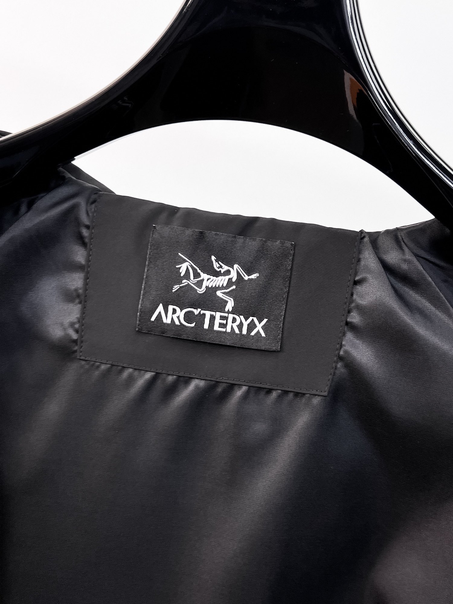ARC'TERYX 高仿 男女款 雙翻蓋抽繩外套 街頭工裝風| 10 ARC'TERYX 高仿 男女款 雙翻蓋抽繩外套 街頭工裝風