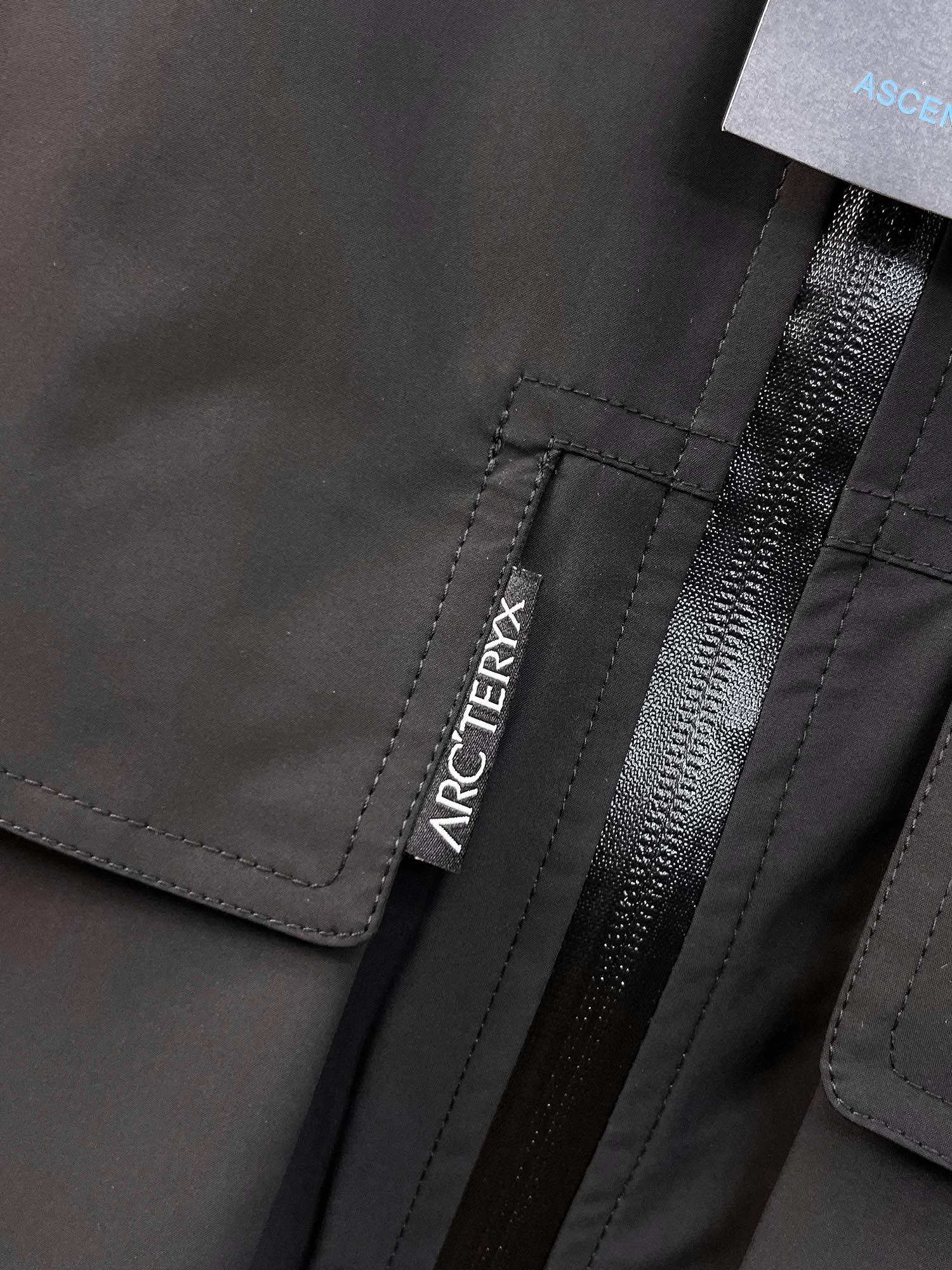 ARC'TERYX 高仿 男女款 雙翻蓋抽繩外套 街頭工裝風| 8 ARC'TERYX 高仿 男女款 雙翻蓋抽繩外套 街頭工裝風
