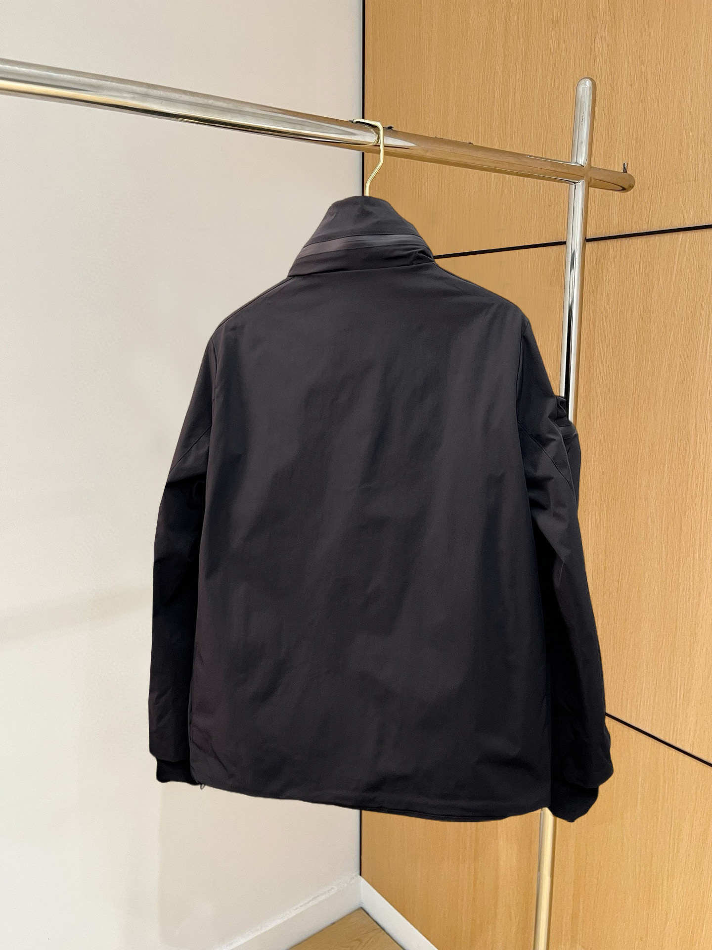 ARC'TERYX 一比一 男女款 雙抽繩口袋外套 山系休閒風| 14 ARC'TERYX 一比一 男女款 雙抽繩口袋外套 山系休閒風