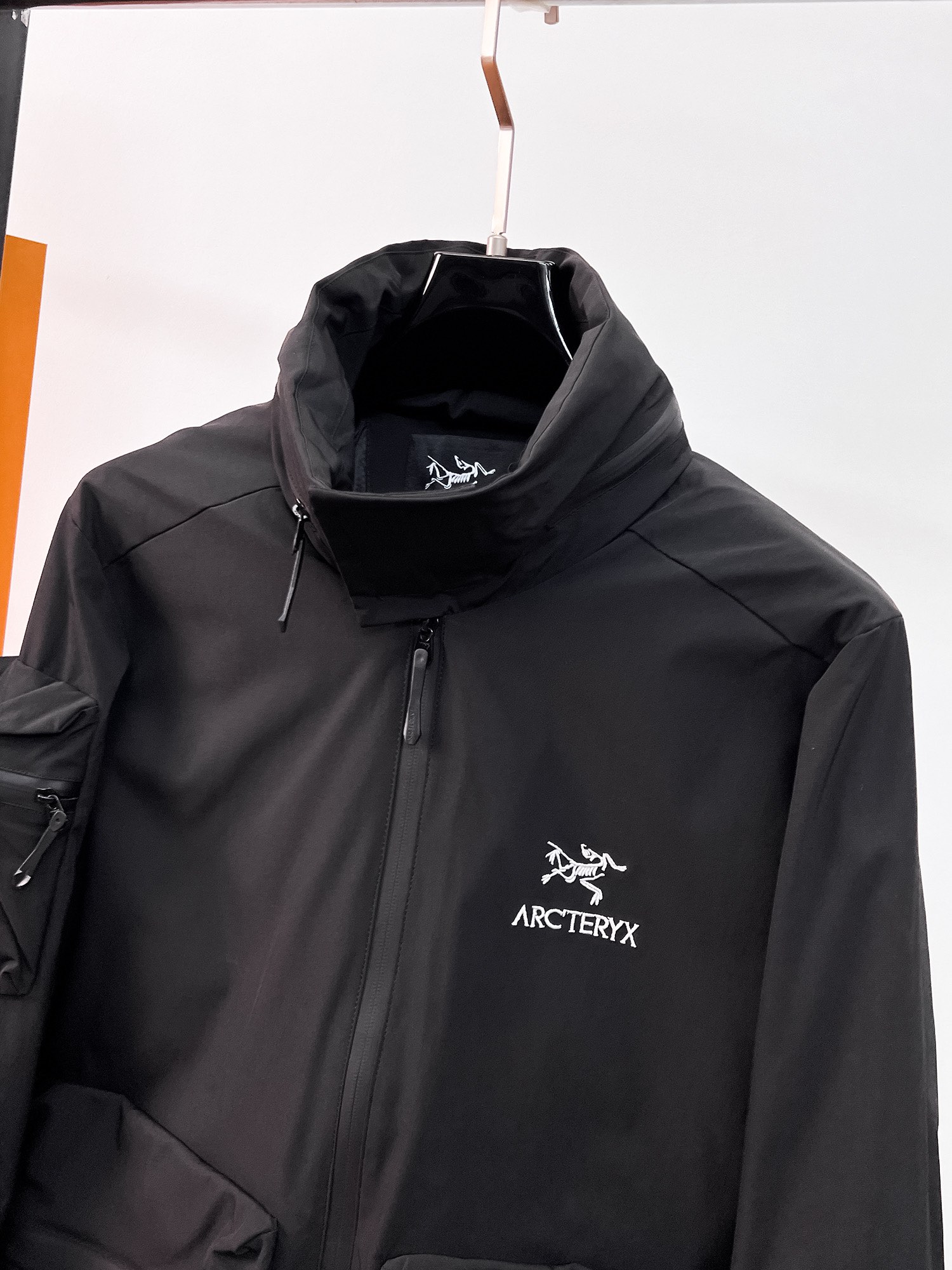 ARC'TERYX 一比一 男女款 雙抽繩口袋外套 山系休閒風| 13 ARC'TERYX 一比一 男女款 雙抽繩口袋外套 山系休閒風