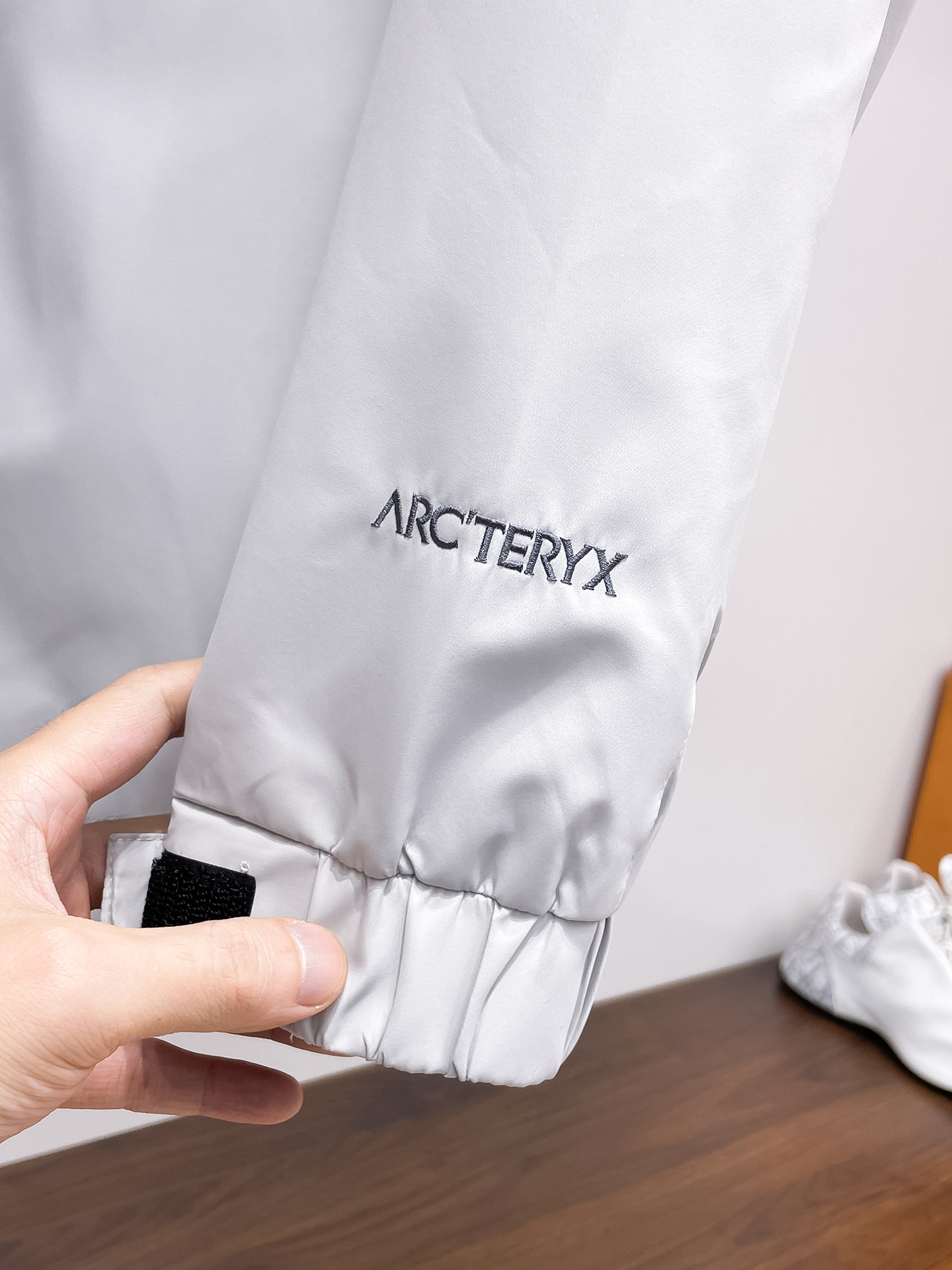 ARC'TERYX 原單 男女款 立領戰術口袋外套 黑標機能版| 17 ARC'TERYX 原單 男女款 立領戰術口袋外套 黑標機能版