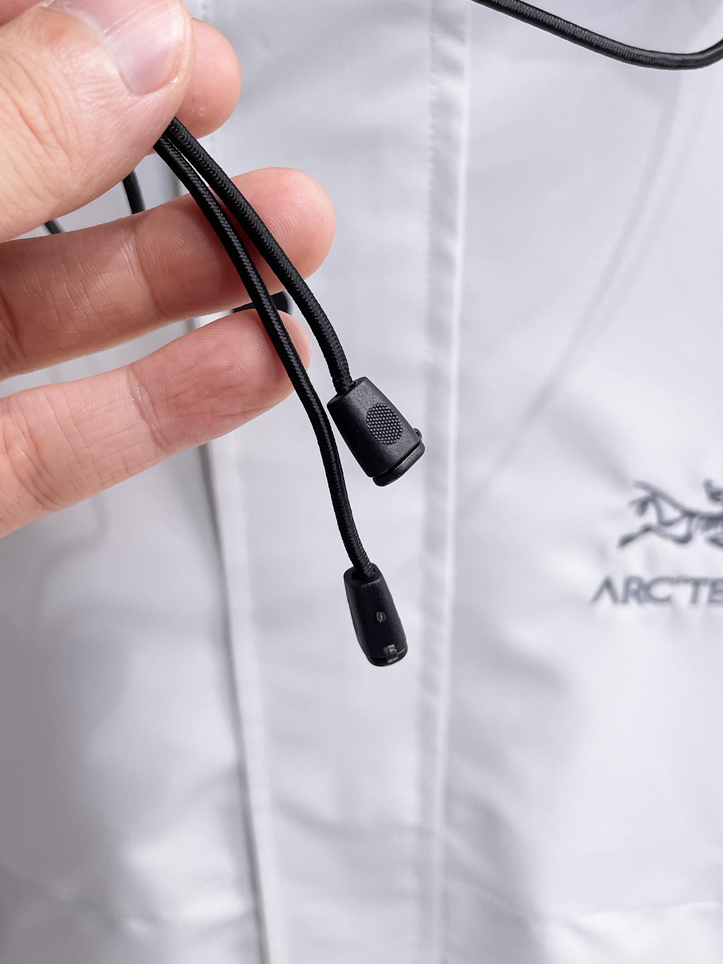 ARC'TERYX 原單 男女款 立領戰術口袋外套 黑標機能版| 9 ARC'TERYX 原單 男女款 立領戰術口袋外套 黑標機能版