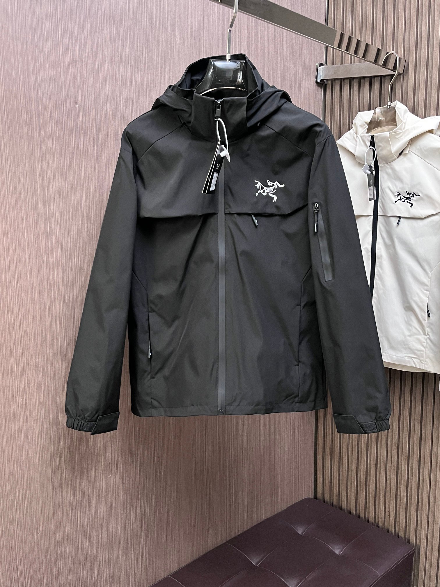 ARC'TERYX A貨 男女款 翼型遮雨片軟殼外套 城市機能款