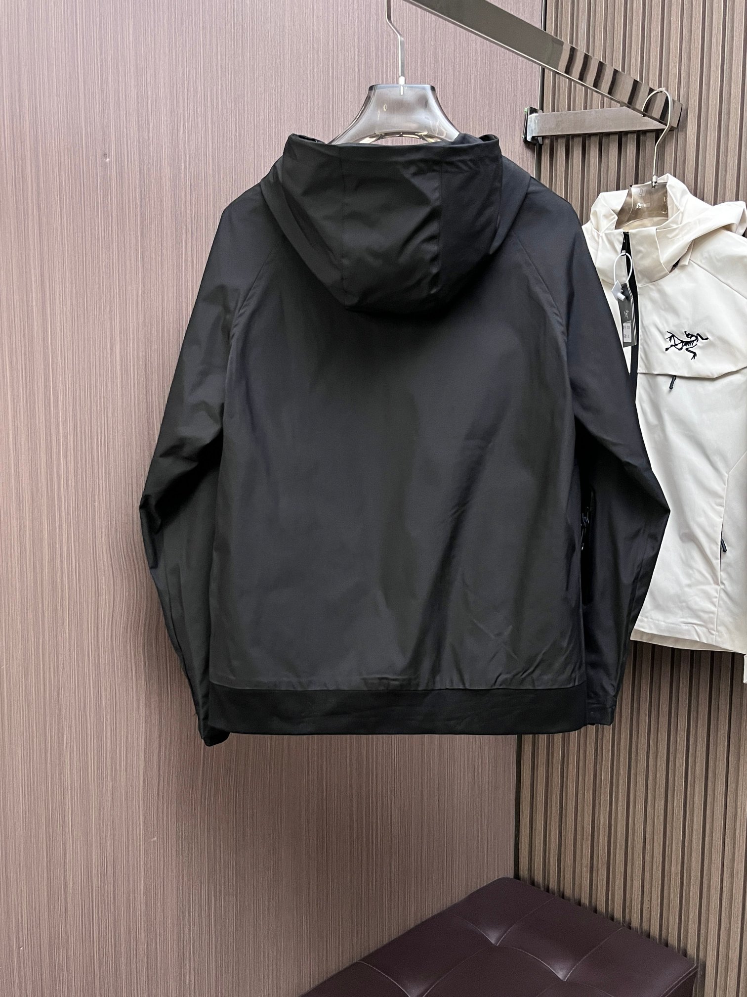 ARC'TERYX 高仿 GORE-TEX 大口袋連帽外套 黑色機能夾克 戶外風衣| 15 ARC'TERYX 高仿 GORE-TEX 大口袋連帽外套 黑色機能夾克 戶外風衣
