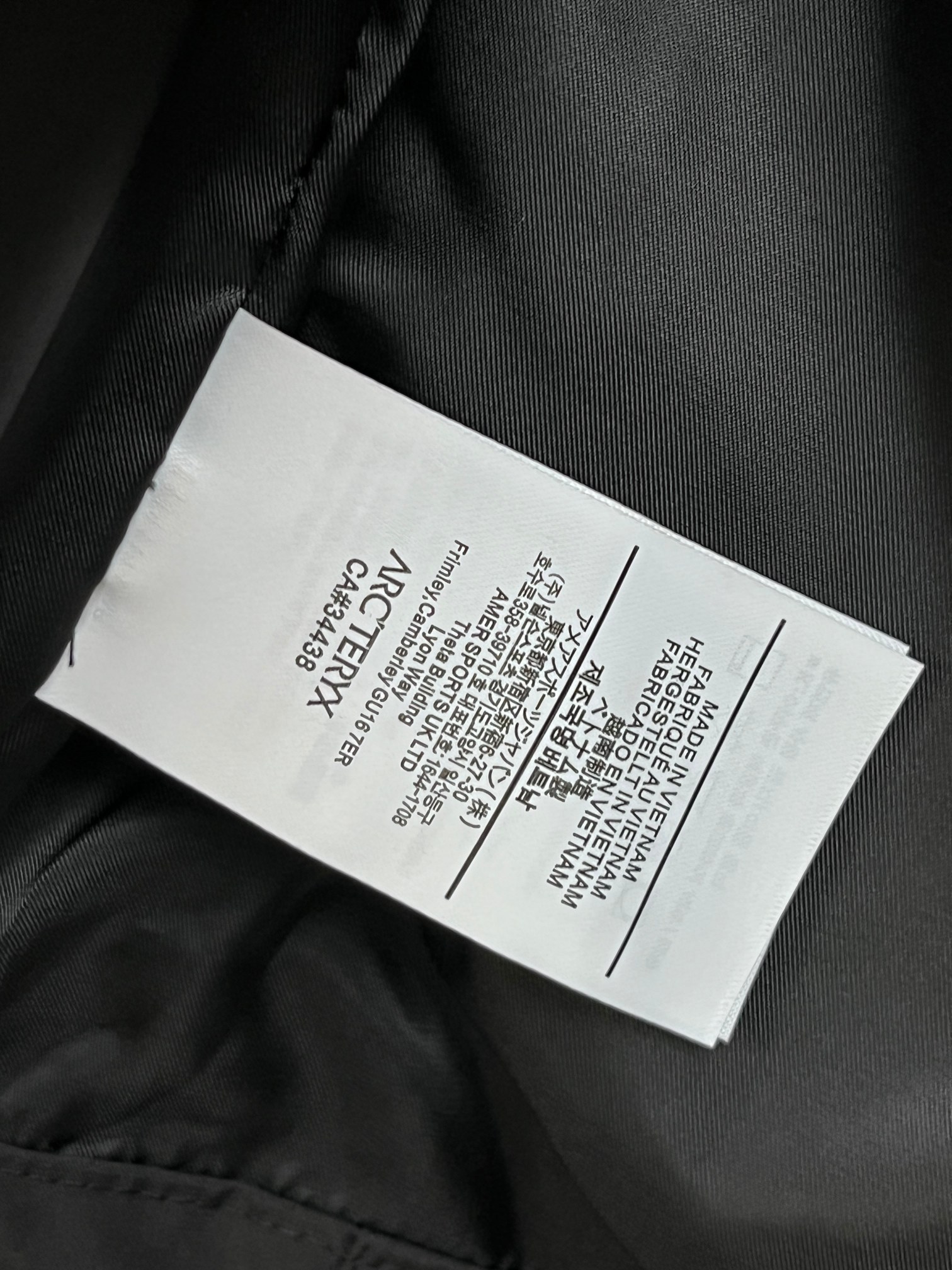ARC'TERYX 高仿 GORE-TEX 拼色衝鋒衣 黑白機能外套 戶外防風夾克| 15 ARC'TERYX 高仿 GORE-TEX 拼色衝鋒衣 黑白機能外套 戶外防風夾克