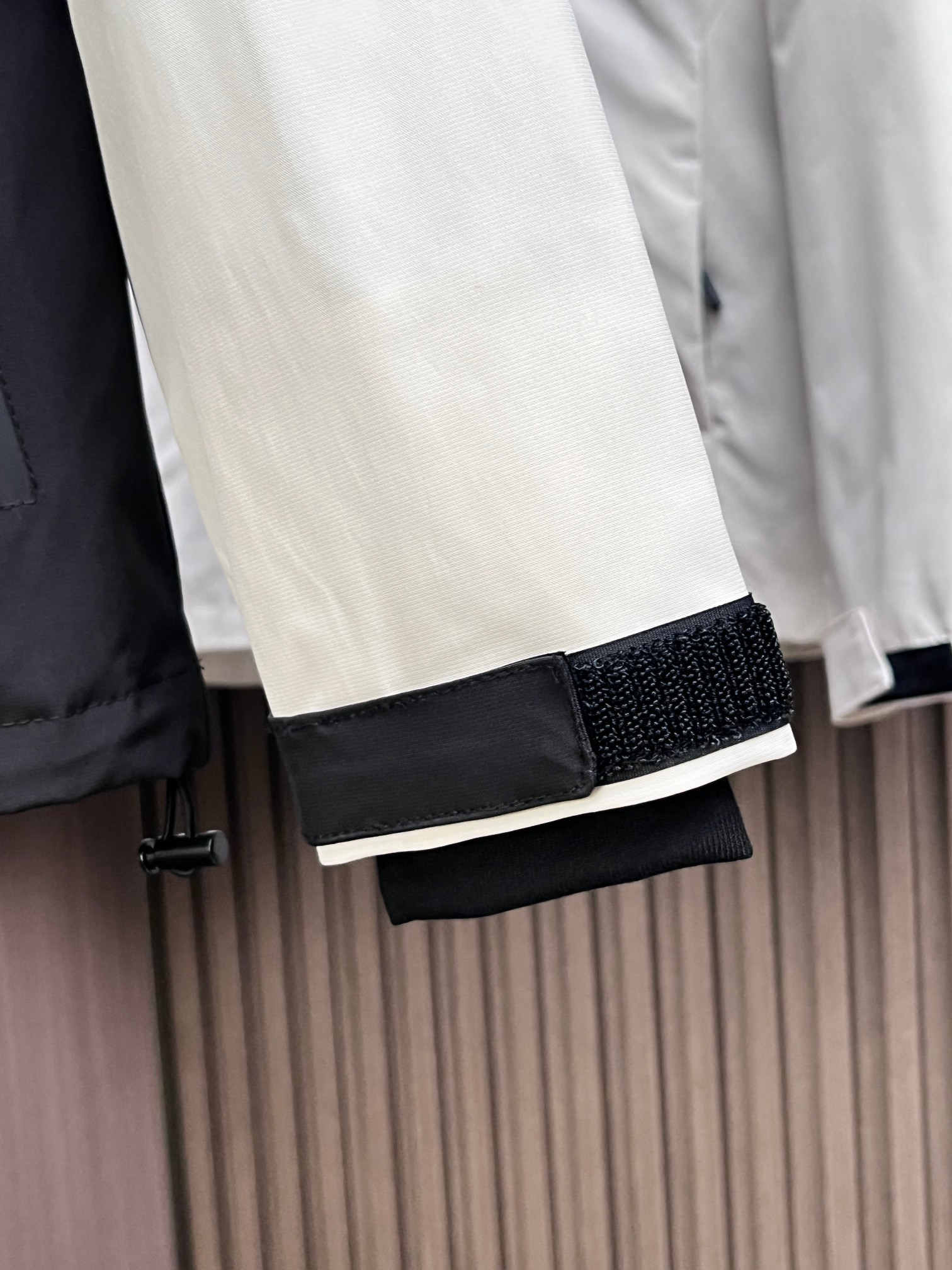 ARC'TERYX 高仿 GORE-TEX 拼色衝鋒衣 黑白機能外套 戶外防風夾克| 7 ARC'TERYX 高仿 GORE-TEX 拼色衝鋒衣 黑白機能外套 戶外防風夾克