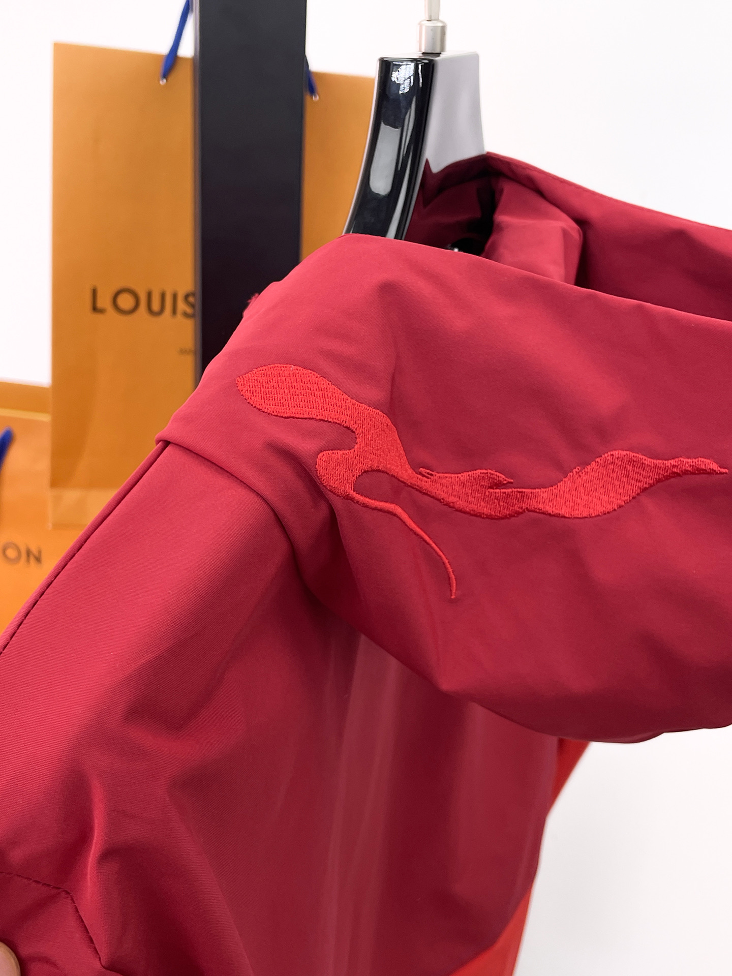 ARC'TERYX 高仿 GORE-TEX 防水機能外套 紅色連帽衝鋒衣 戶外潮流款| 14 ARC'TERYX 高仿 GORE-TEX 防水機能外套 紅色連帽衝鋒衣 戶外潮流款