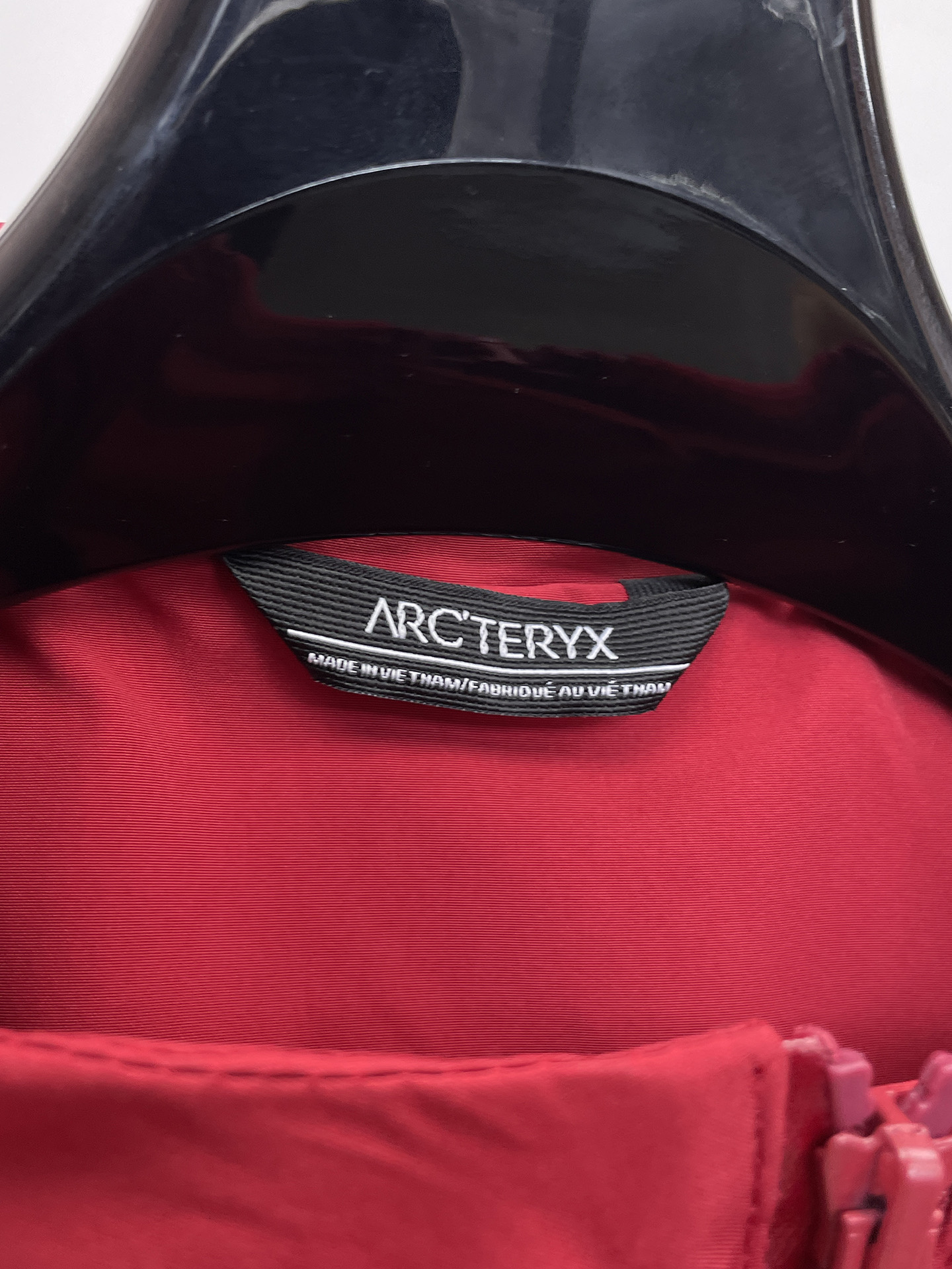 ARC'TERYX 高仿 GORE-TEX 防水機能外套 紅色連帽衝鋒衣 戶外潮流款| 13 ARC'TERYX 高仿 GORE-TEX 防水機能外套 紅色連帽衝鋒衣 戶外潮流款