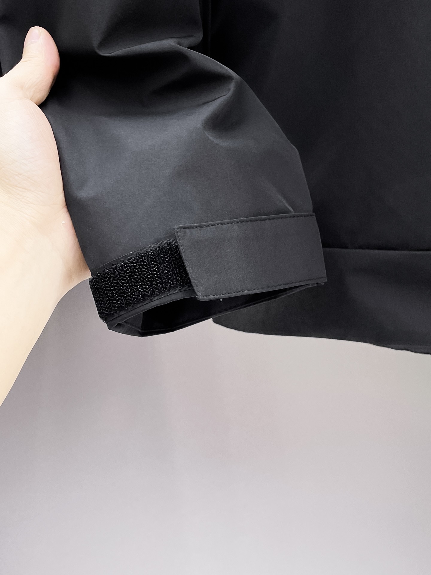 ARC'TERYX 高仿 GORE-TEX 機能外套 黑色連帽夾克 戶外防風衝鋒衣| 17 ARC'TERYX 高仿 GORE-TEX 機能外套 黑色連帽夾克 戶外防風衝鋒衣