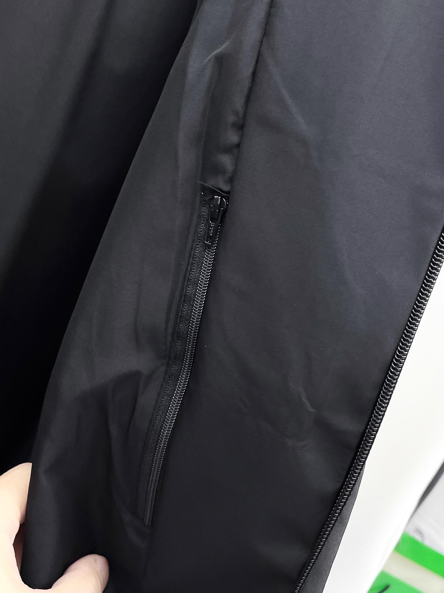 ARC'TERYX 高仿 GORE-TEX 機能外套 黑色連帽夾克 戶外防風衝鋒衣| 16 ARC'TERYX 高仿 GORE-TEX 機能外套 黑色連帽夾克 戶外防風衝鋒衣