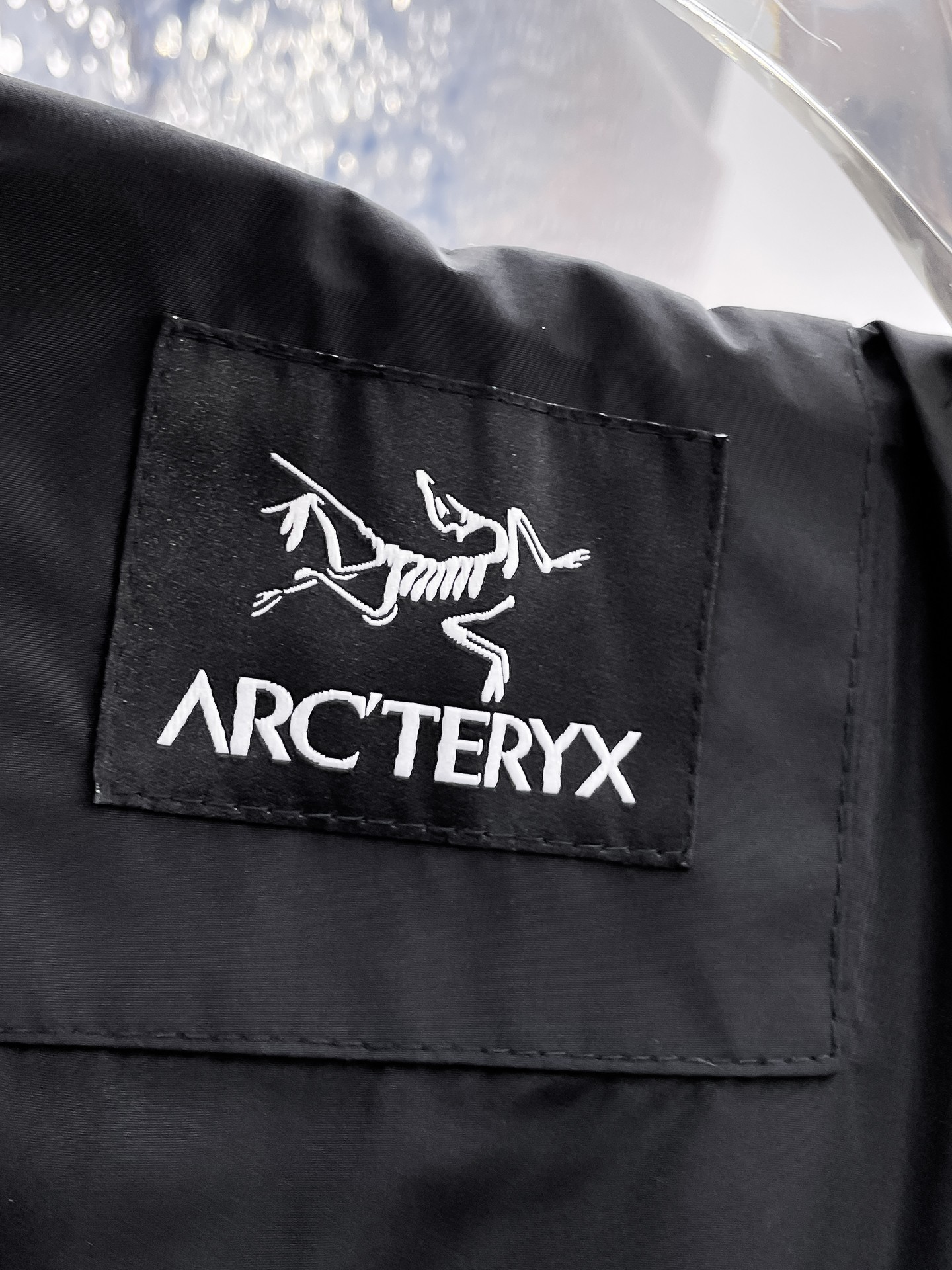 ARC'TERYX 高仿 GORE-TEX 機能外套 黑色連帽夾克 戶外防風衝鋒衣| 10 ARC'TERYX 高仿 GORE-TEX 機能外套 黑色連帽夾克 戶外防風衝鋒衣
