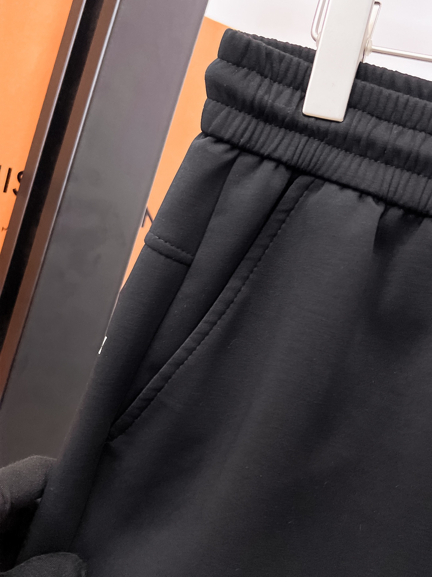 ARC'TERYX 始祖鳥 黑色休閒短褲 男士運動五分褲 戶外簡約機能短褲| 8 ARC'TERYX 始祖鳥 黑色休閒短褲 男士運動五分褲 戶外簡約機能短褲
