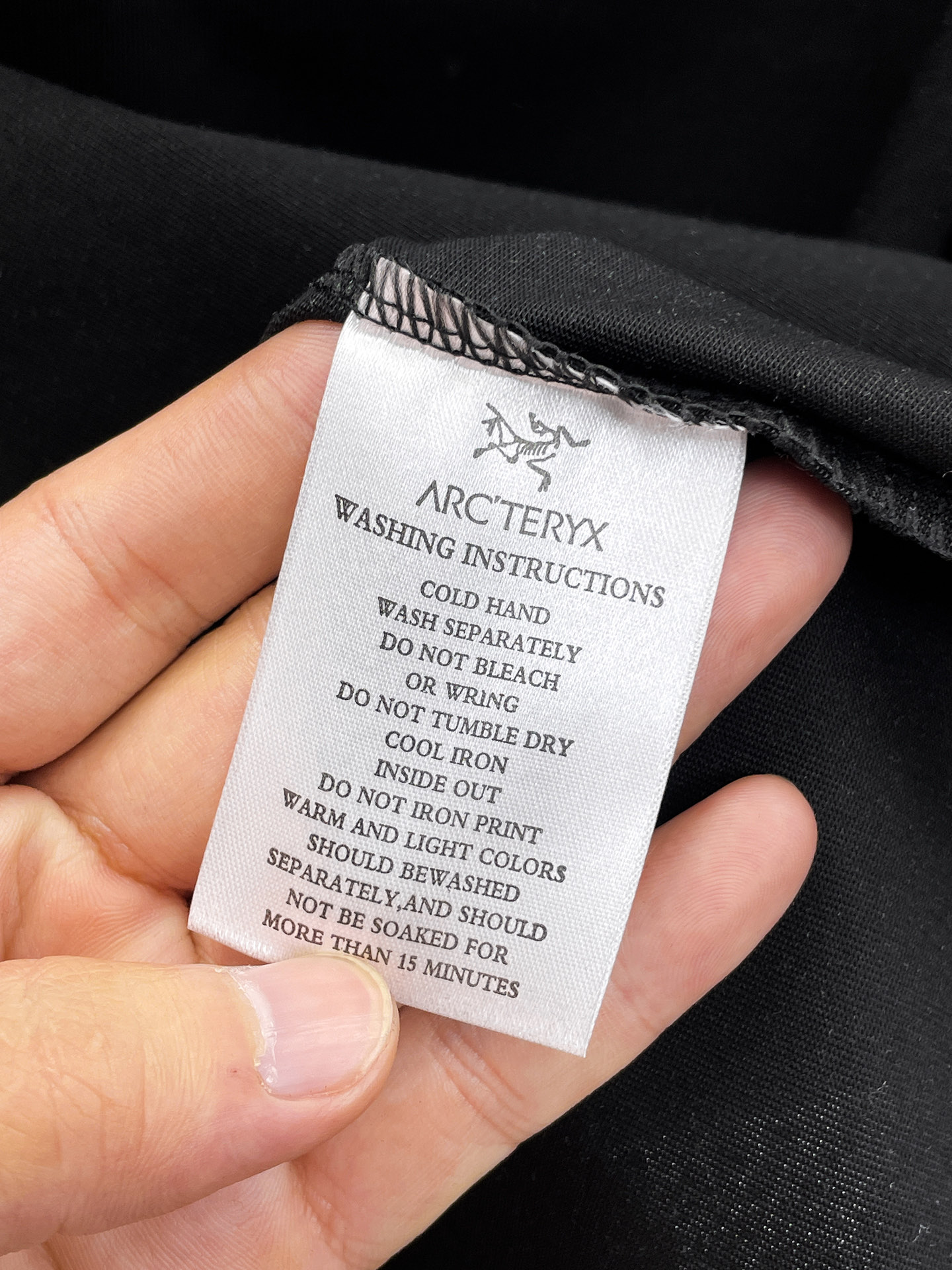 Arc'teryx 高仿男士黑色短袖T恤 白色鳥標簡約圓領夏季休閒款