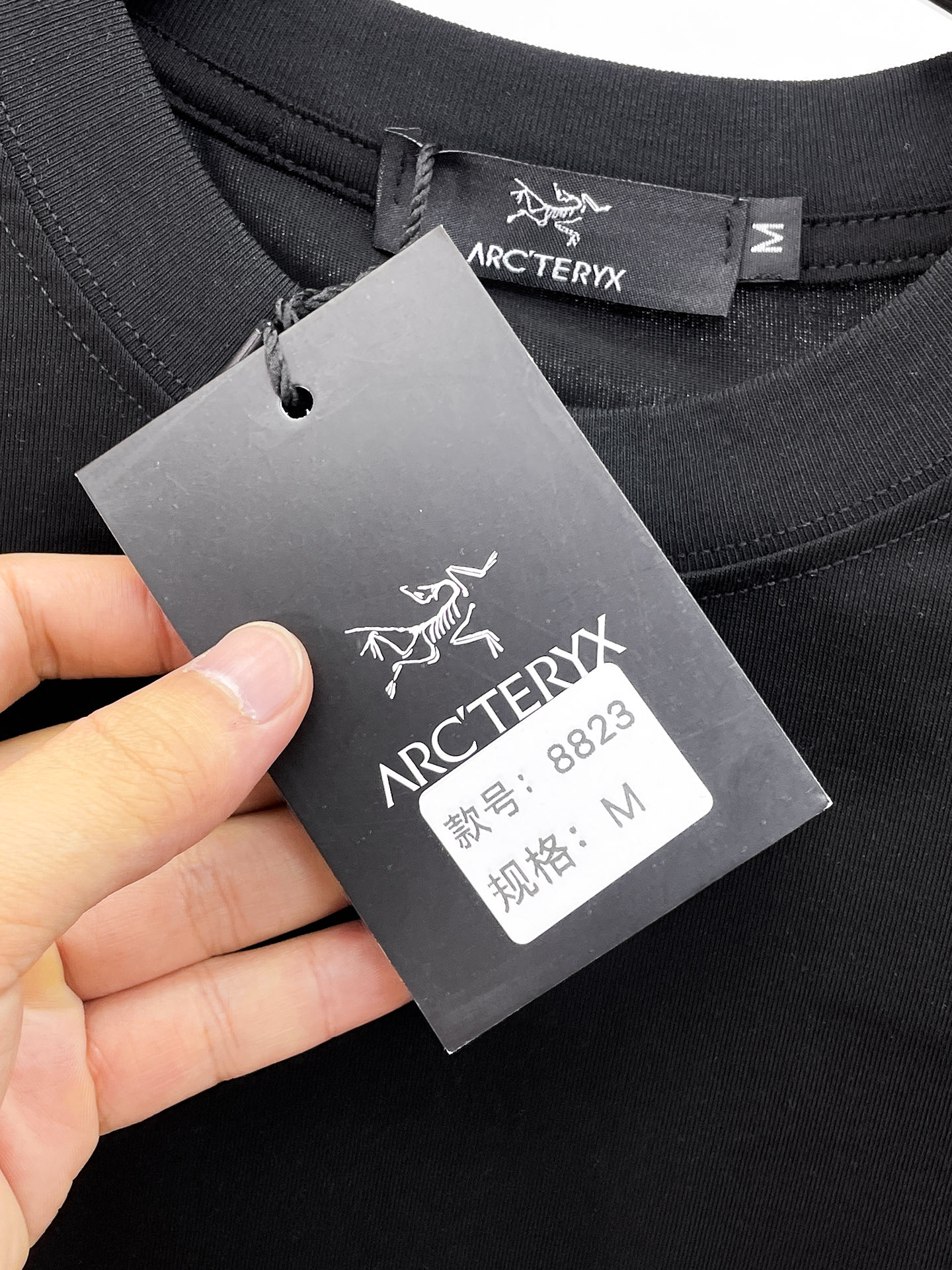 Arc'teryx 高仿男士黑色短袖T恤 白色鳥標簡約圓領夏季休閒款