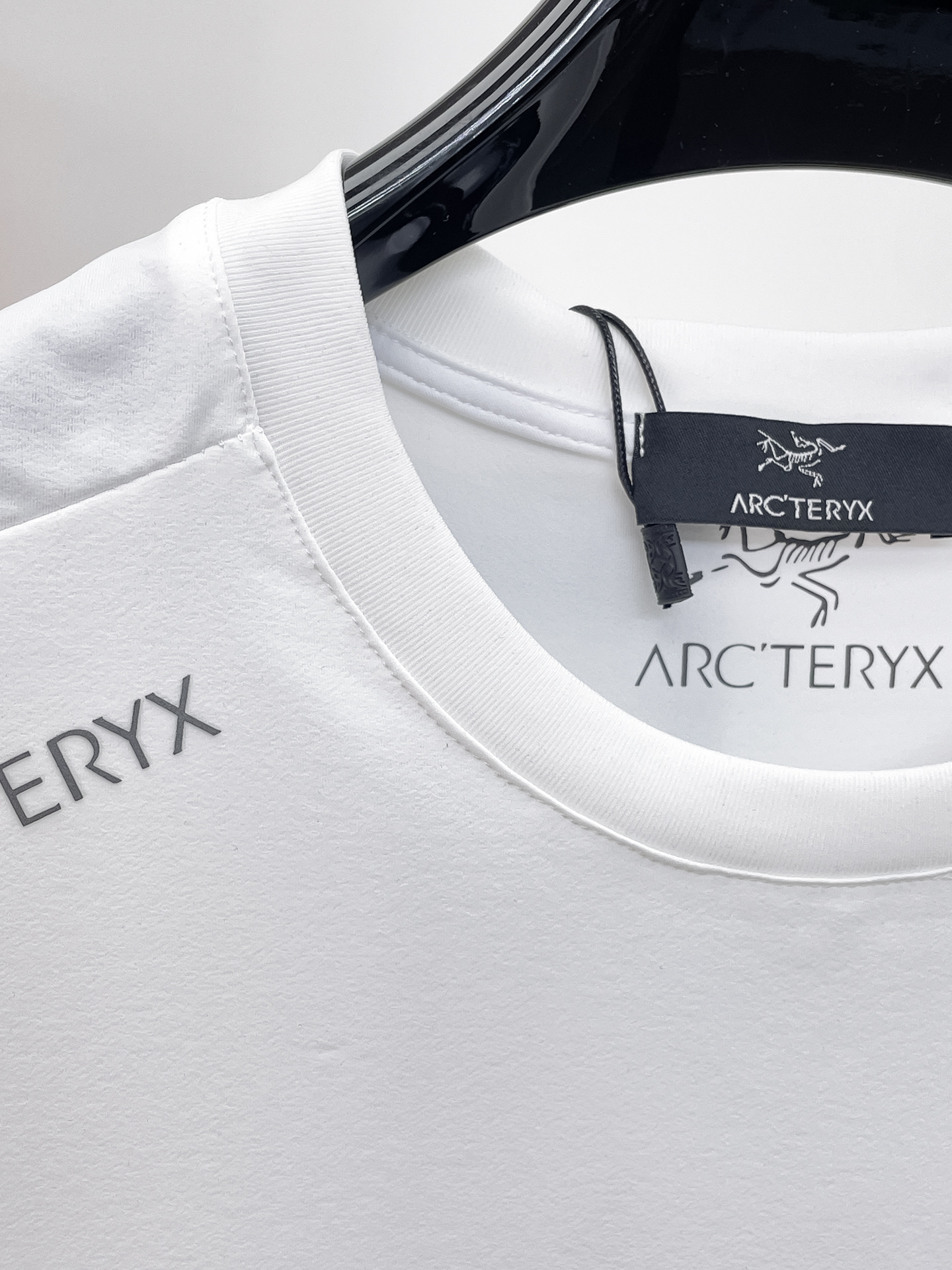 Arc'teryx 一比一男士白色短袖T恤 鳥標字母刺繡圓領休閒上衣| 10 Arc'teryx 一比一男士白色短袖T恤 鳥標字母刺繡圓領休閒上衣