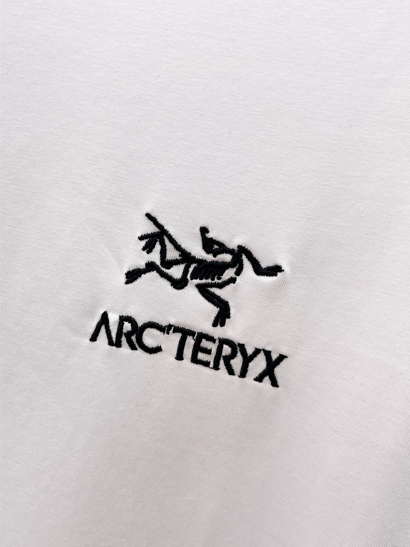 Arc'teryx 原單男士白色短袖T恤 黑色鳥標字母Logo簡約圓領上衣| 10 Arc'teryx 原單男士白色短袖T恤 黑色鳥標字母Logo簡約圓領上衣