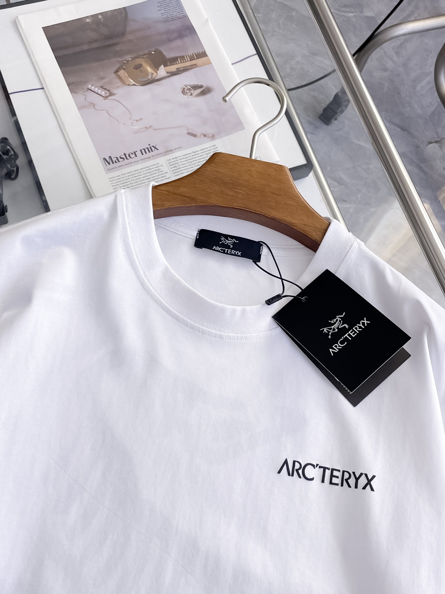 Arc'teryx 原單男士白色短袖T恤 黑色字母Logo極簡圓領夏季百搭上衣| 13 Arc'teryx 原單男士白色短袖T恤 黑色字母Logo極簡圓領夏季百搭上衣