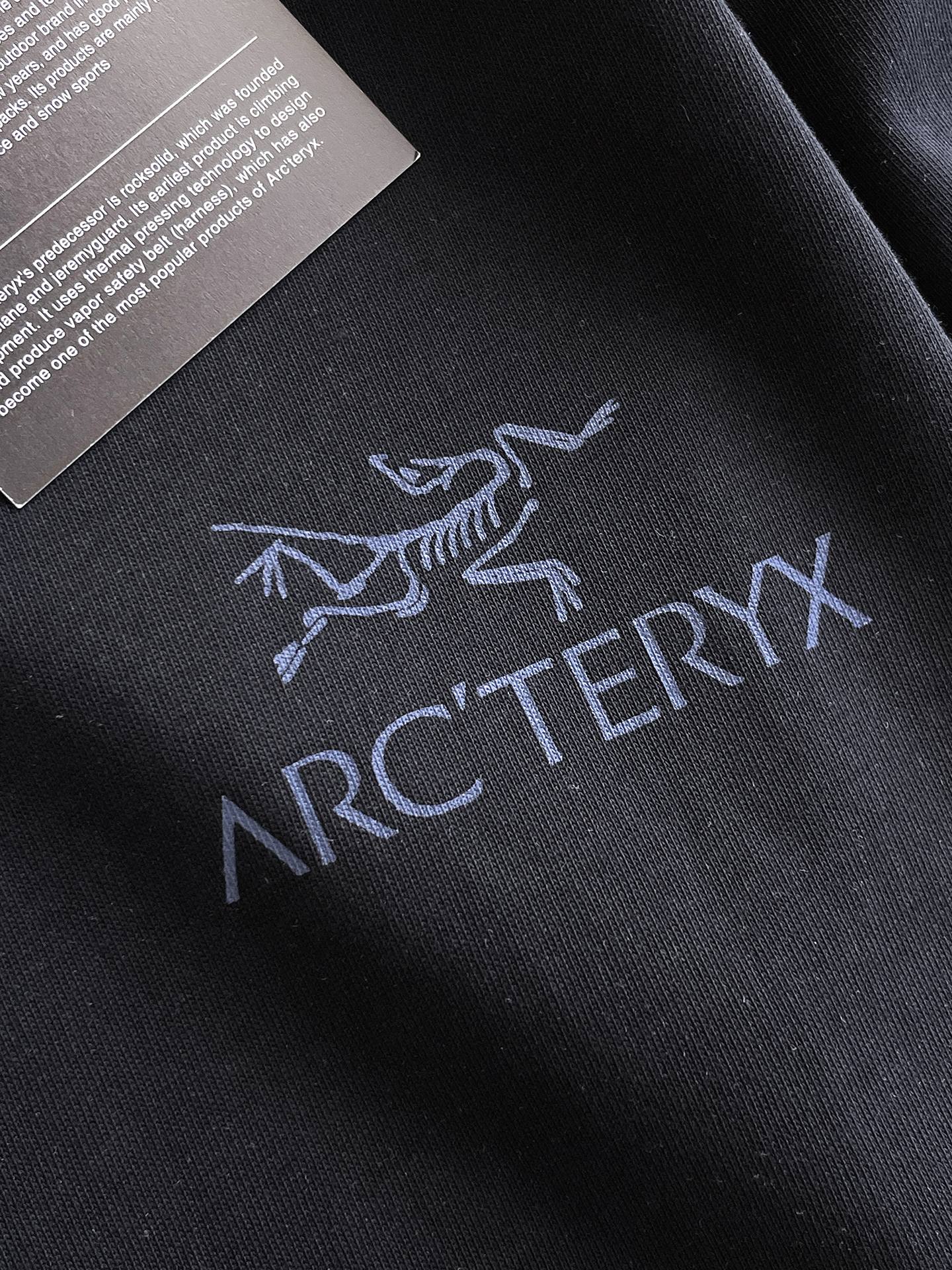 ARC'TERYX 高仿男士黑色短袖T恤 經典小鳥標簡約戶外休閒上衣| 11 ARC'TERYX 高仿男士黑色短袖T恤 經典小鳥標簡約戶外休閒上衣