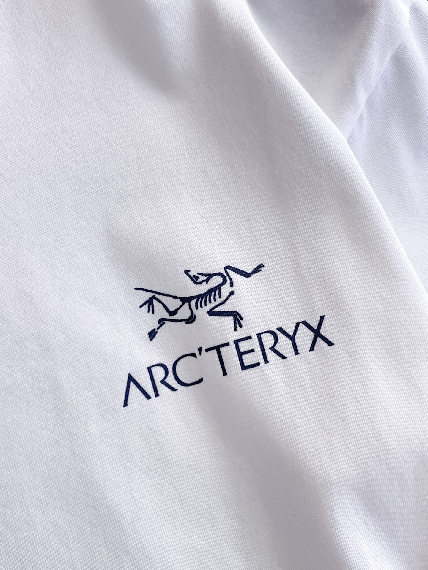 ARC'TERYX 高仿男士黑色短袖T恤 經典小鳥標簡約戶外休閒上衣| 11 ARC'TERYX 高仿男士黑色短袖T恤 經典小鳥標簡約戶外休閒上衣