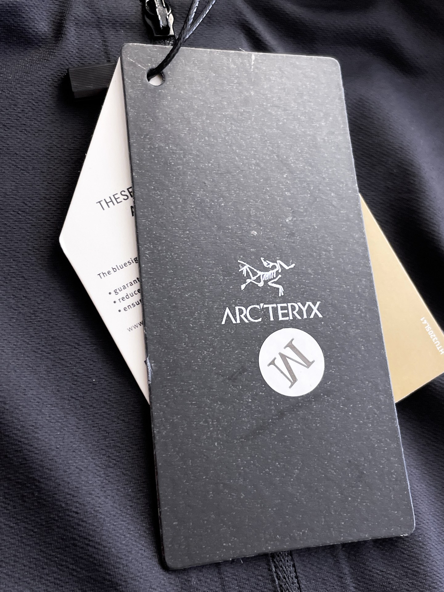 ARC'TERYX 一比一男士黑色半拉鍊短袖T恤 戶外機能速乾休閒上衣| 8 ARC'TERYX 一比一男士黑色半拉鍊短袖T恤 戶外機能速乾休閒上衣