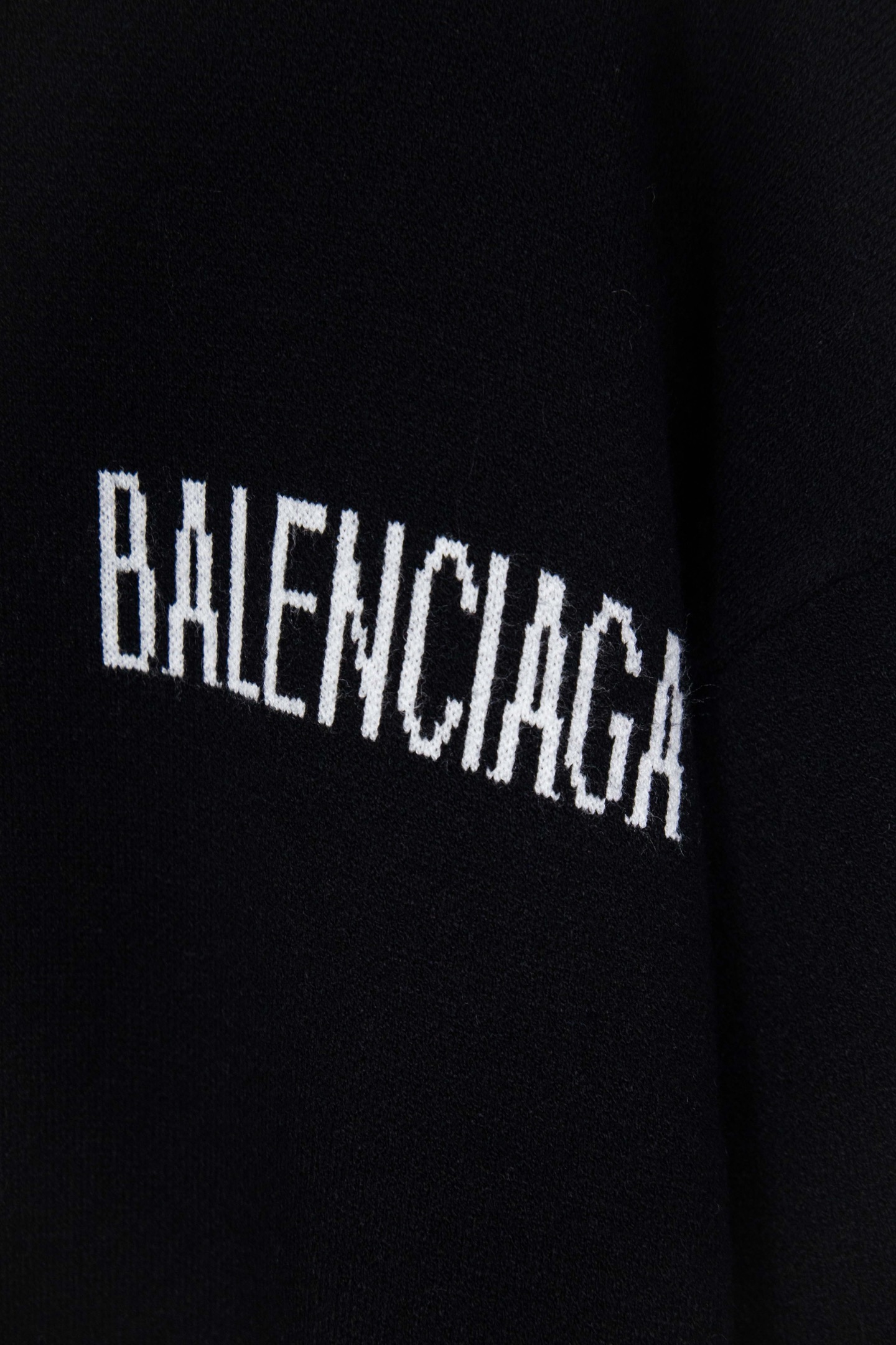 BALENCIAGA 原單男女款黑色圓領針織衫 白色字母Logo秋冬休閒毛衣| 10 BALENCIAGA 原單男女款黑色圓領針織衫 白色字母Logo秋冬休閒毛衣