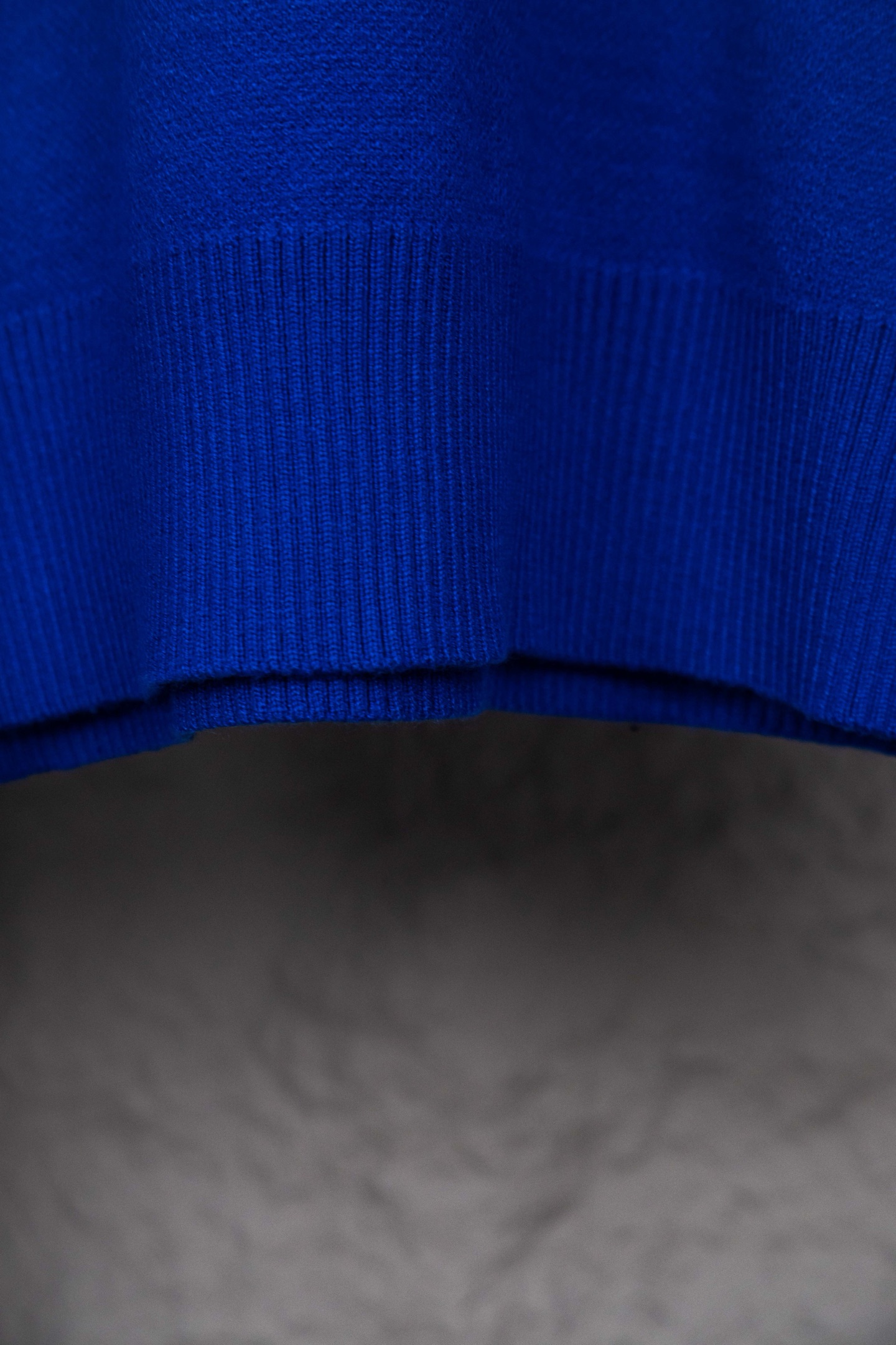 BALENCIAGA 復刻男女款藍色圓領針織衫 白色字母Logo潮流休閒毛衣| 15 BALENCIAGA 復刻男女款藍色圓領針織衫 白色字母Logo潮流休閒毛衣