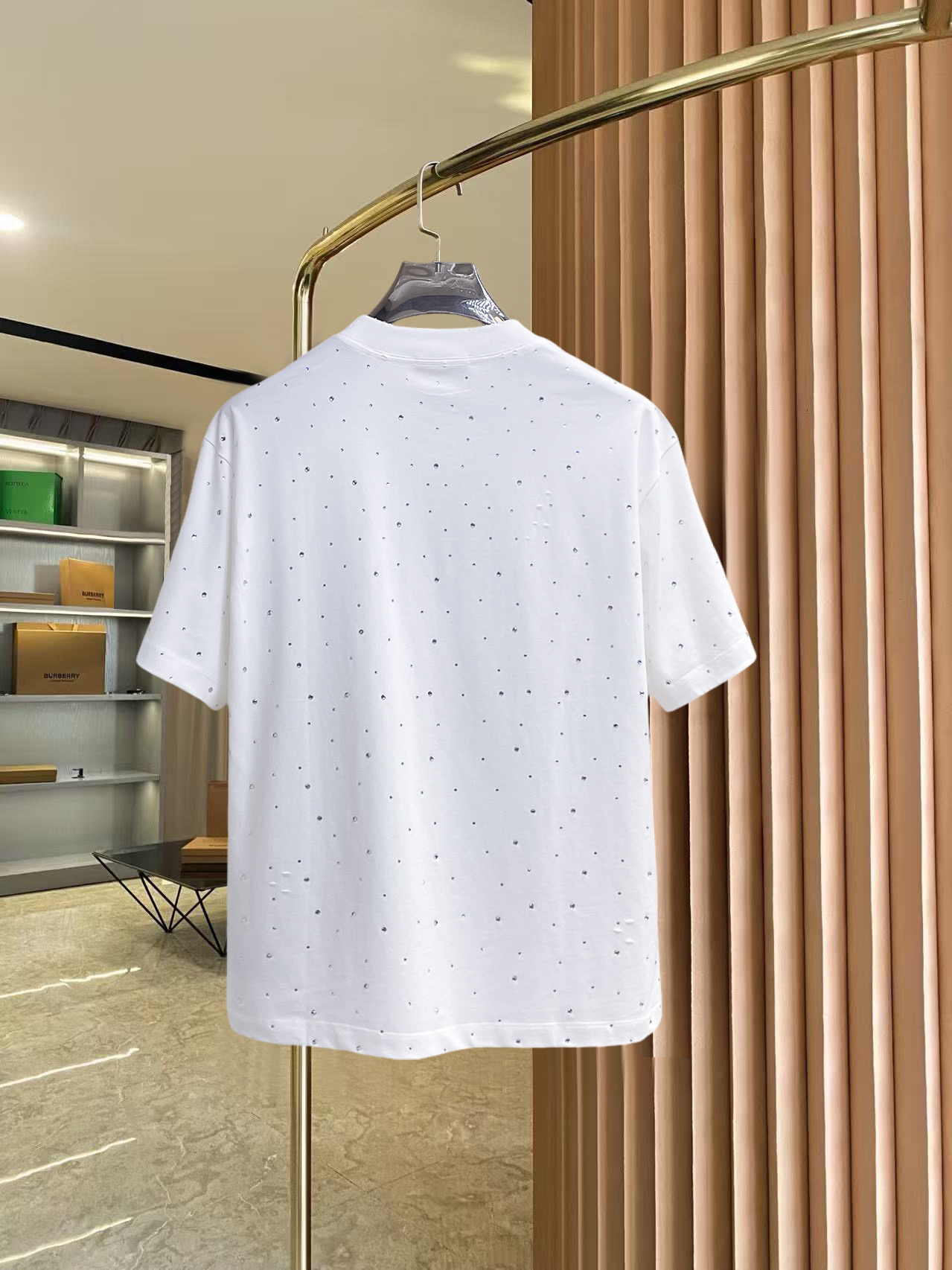 BALENCIAGA 復刻男女款白色滿鑽短袖T恤 水鑽Logo寬鬆潮流上衣| 14 BALENCIAGA 復刻男女款白色滿鑽短袖T恤 水鑽Logo寬鬆潮流上衣