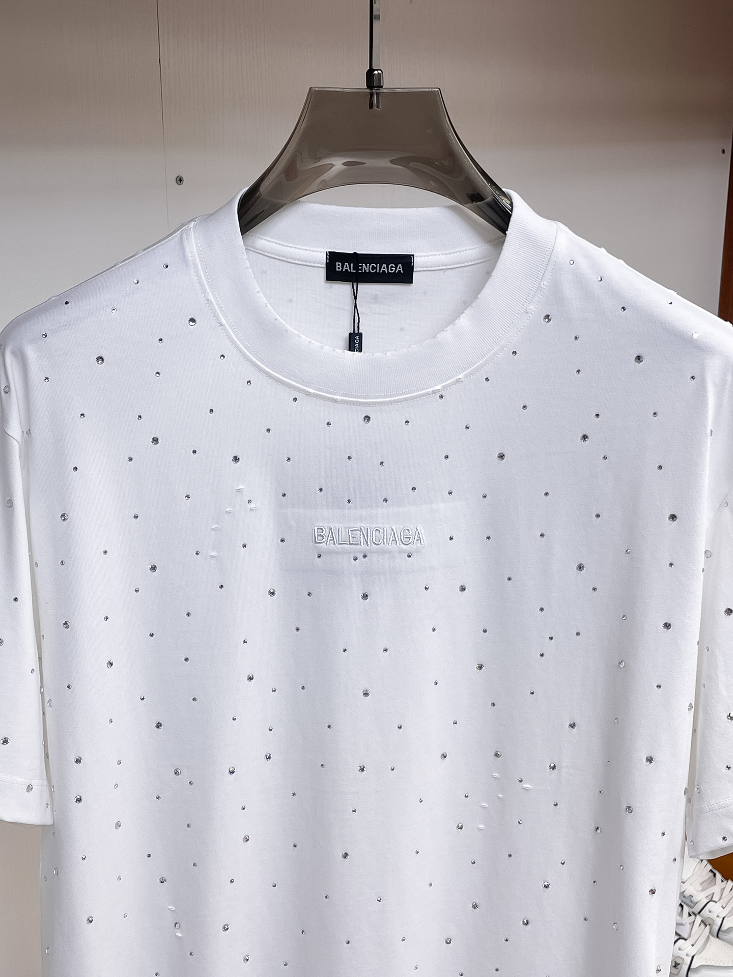 BALENCIAGA 復刻男女款白色滿鑽短袖T恤 水鑽Logo寬鬆潮流上衣| 13 BALENCIAGA 復刻男女款白色滿鑽短袖T恤 水鑽Logo寬鬆潮流上衣