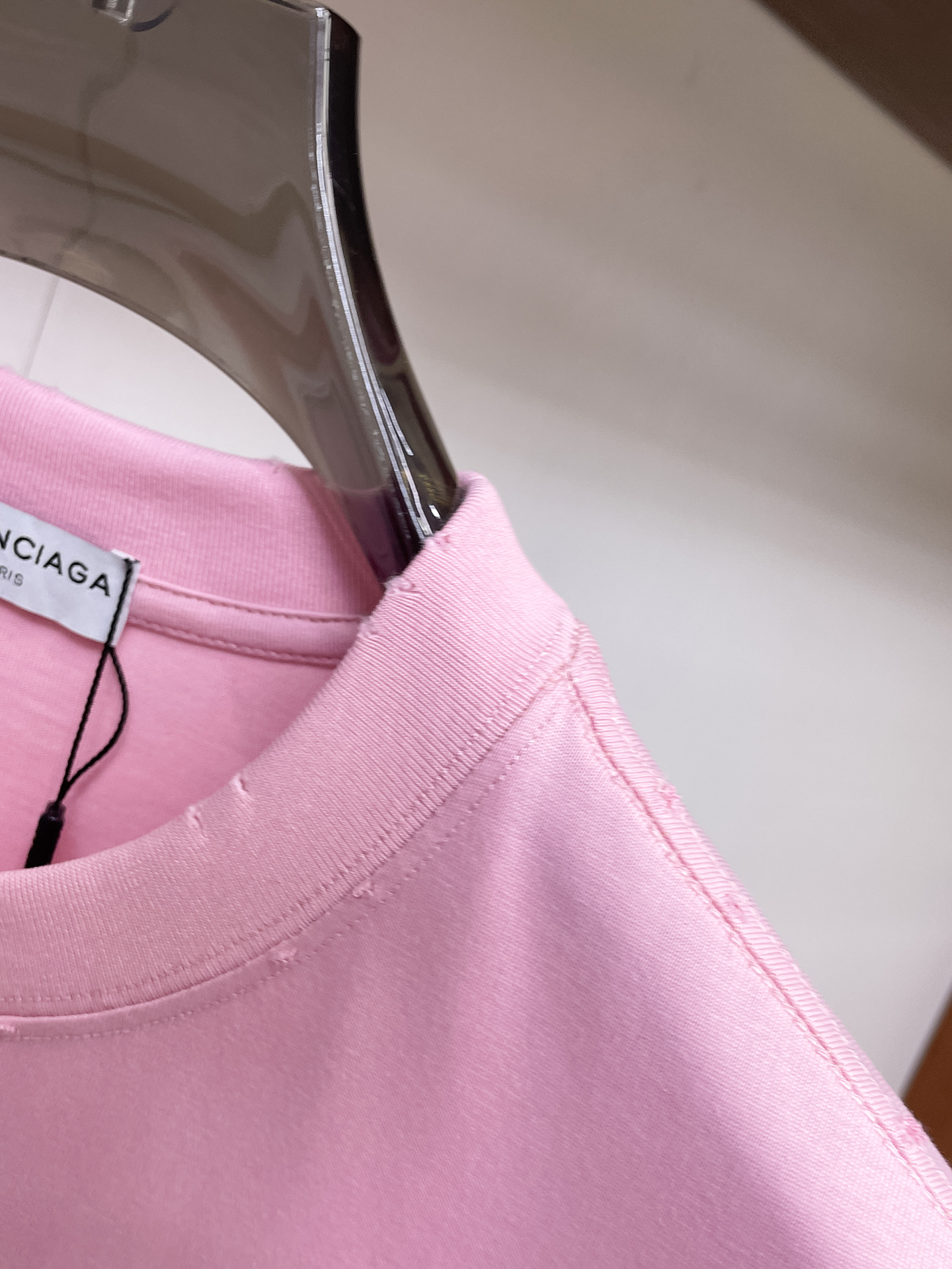 BALENCIAGA 一比一粉色刺繡Logo短袖T恤 男女款寬鬆休閒潮流上衣| 10 BALENCIAGA 一比一粉色刺繡Logo短袖T恤 男女款寬鬆休閒潮流上衣