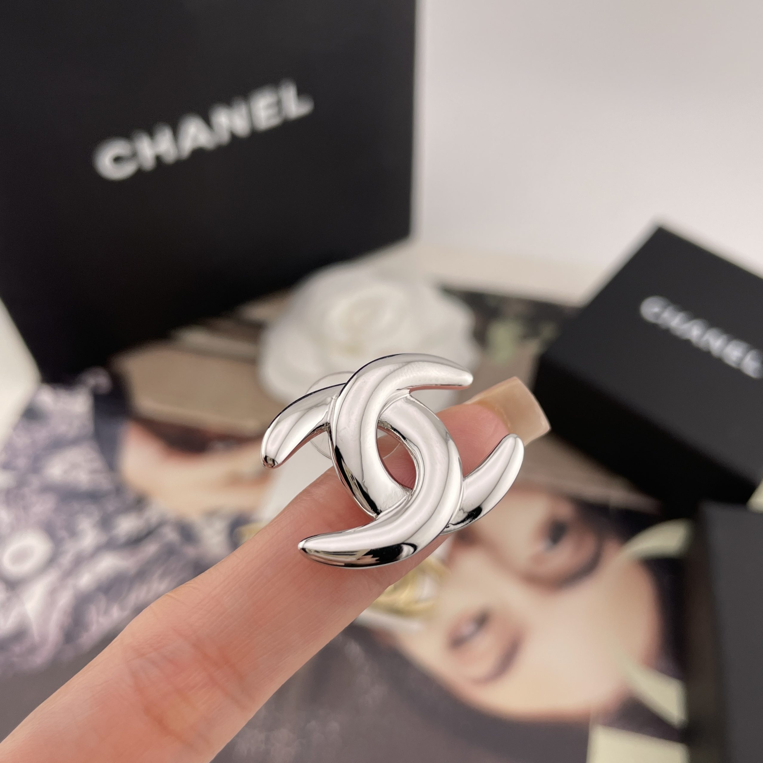 CHANEL原單女士立體雙C耳環 金銀雙色經典復古百搭耳飾