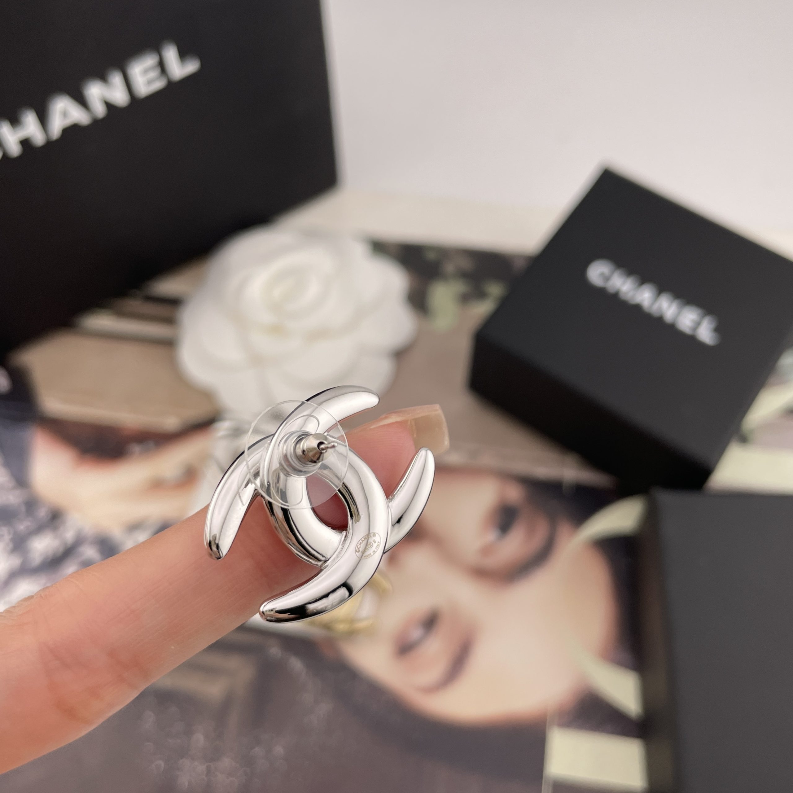 CHANEL原單女士立體雙C耳環 金銀雙色經典復古百搭耳飾