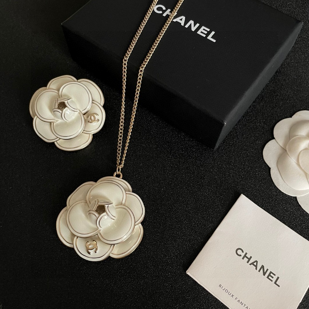 CHANEL 一比一 山茶花長項鍊 白色吊墜項鍊