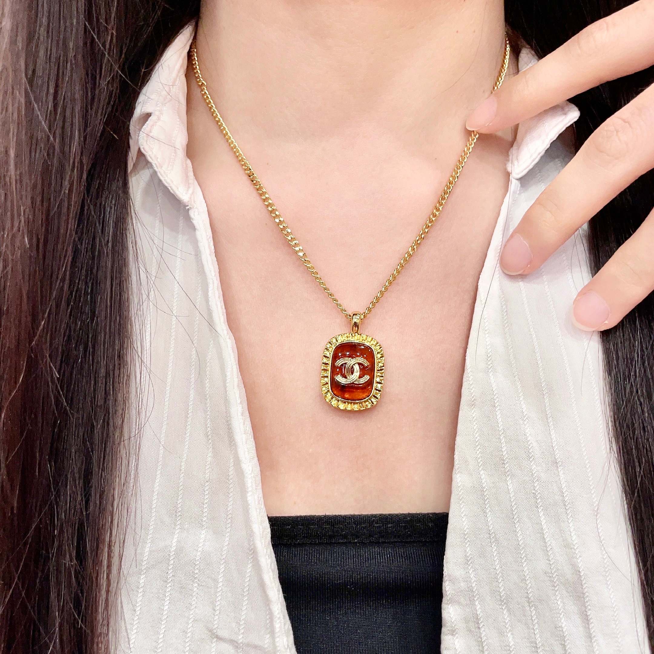 CHANEL A貨 香奈兒 琥珀色雙C項鍊 復古琺瑯吊墜 精品項鍊